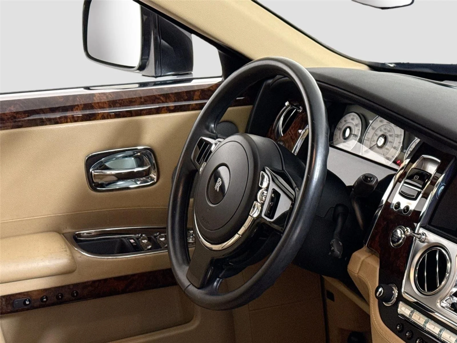 mph027_2242887391_7af0a6adea7392a9cd8f9b9a7fa0e7fe_37869da0fe