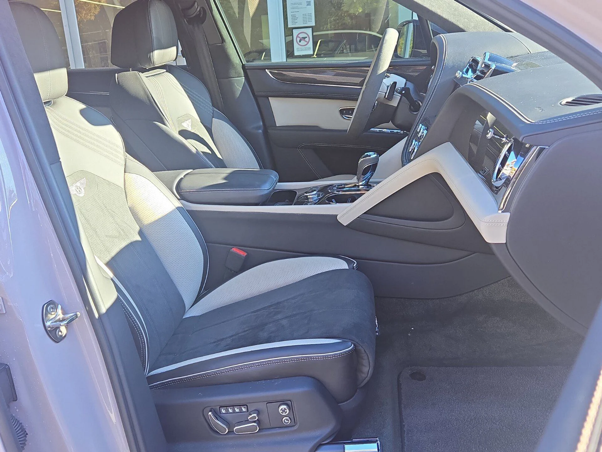 mph027_2248513948_868d1ad3a4e8b4e88b1ea0f334142e1ex_c2da94b123