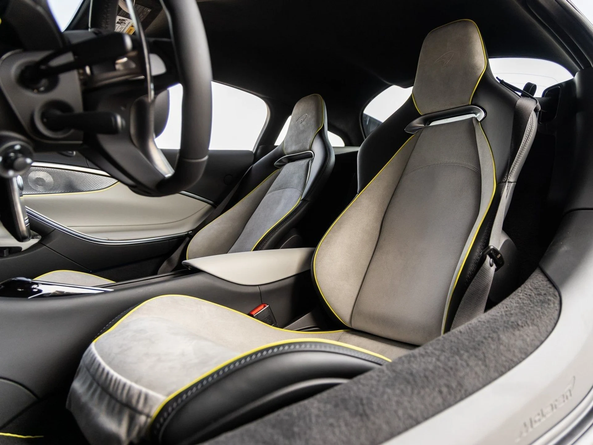 mph027_2250191015_28_12cca09c04