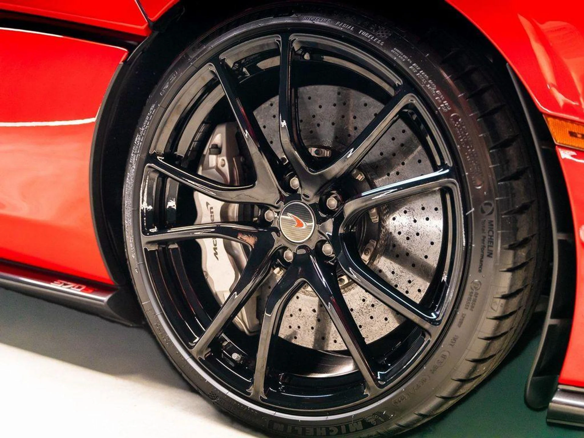 mph027_2250351122_Vogkab8_A_Xwia34_Qv_W_He_O_Wp_Yf_VG_8_8a4bb54dda