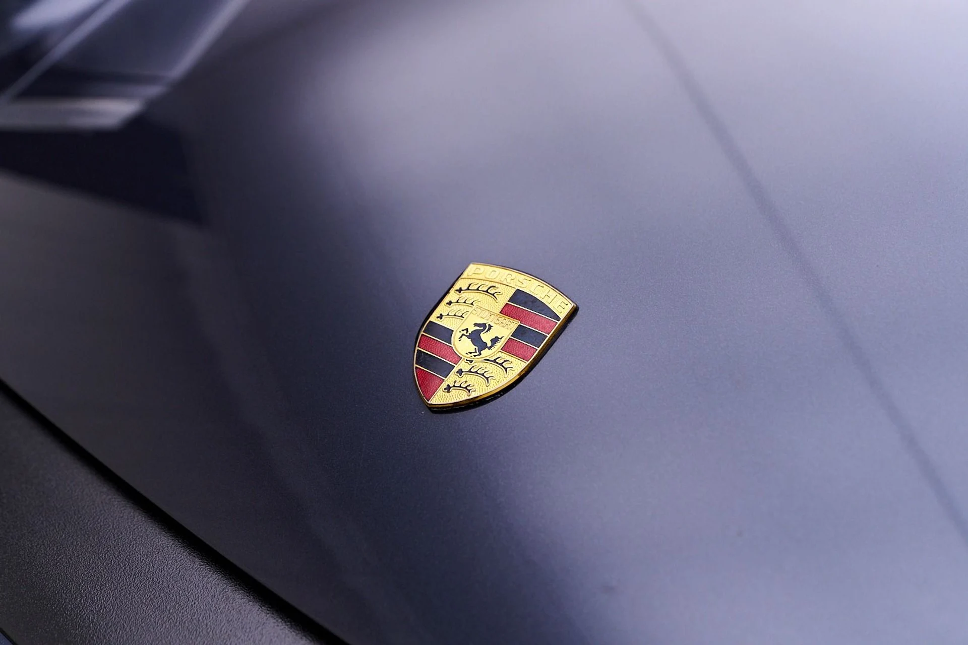mph027_2252730513_Used_1988_Porsche_911_Carrera_1745954196_25755477d4