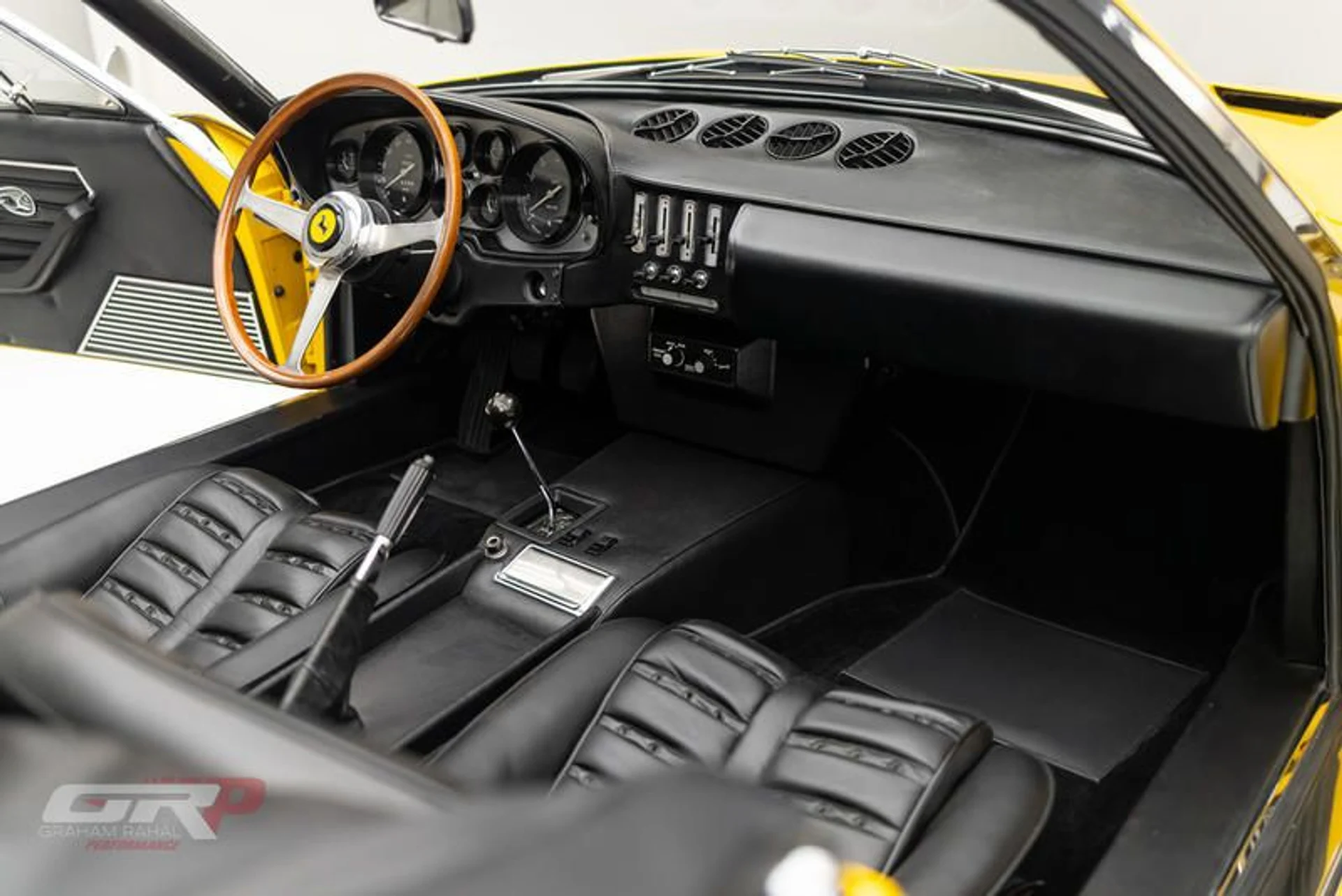 mph027_2264928729_C23093_E3_561_B_4_AAE_853_B_48_DA_9160_BB_74_0e99d0f9b0