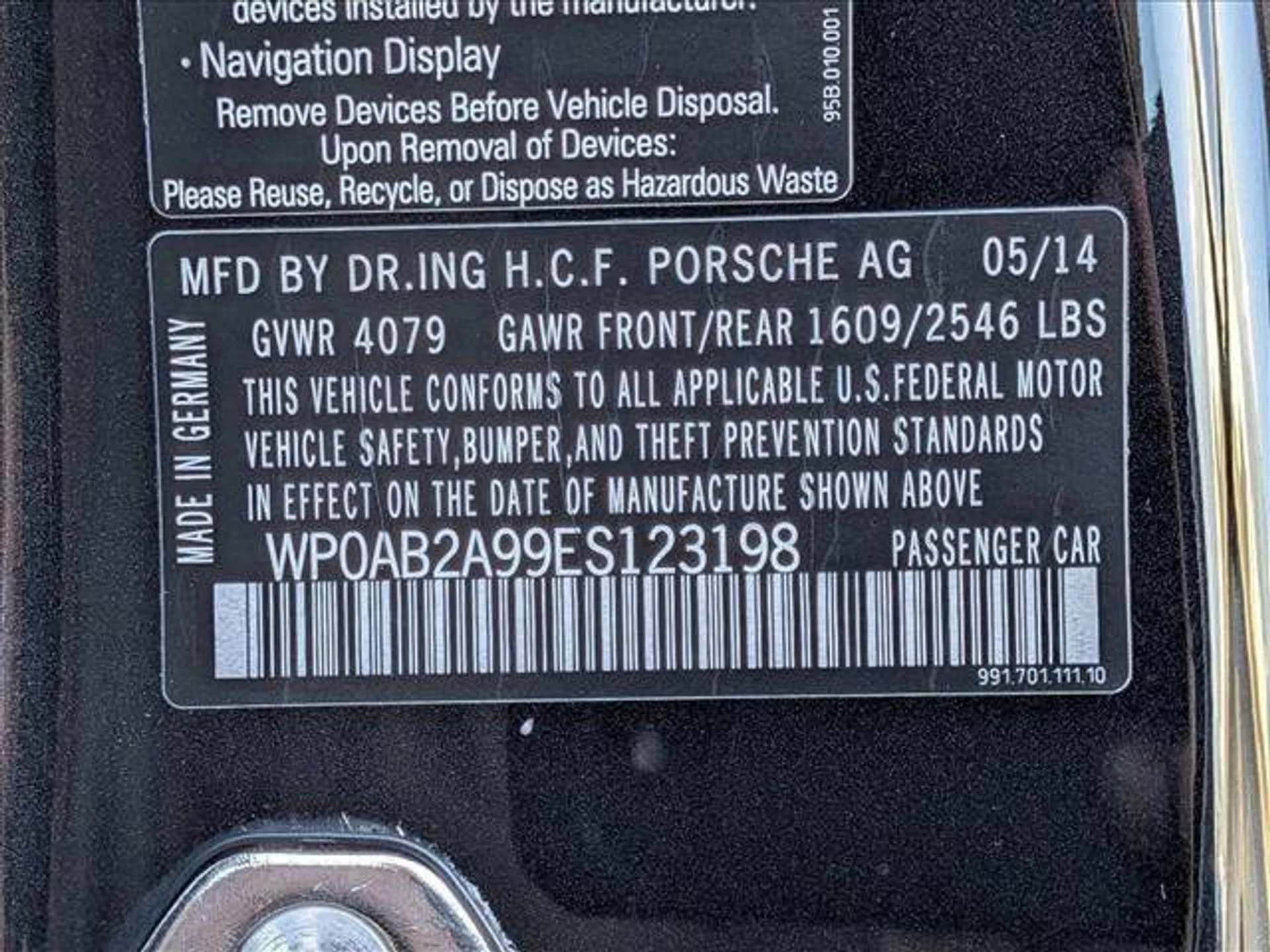 mph027_2273069614_334332943f4bdf0f627187eca9028a3ax_e101188aec