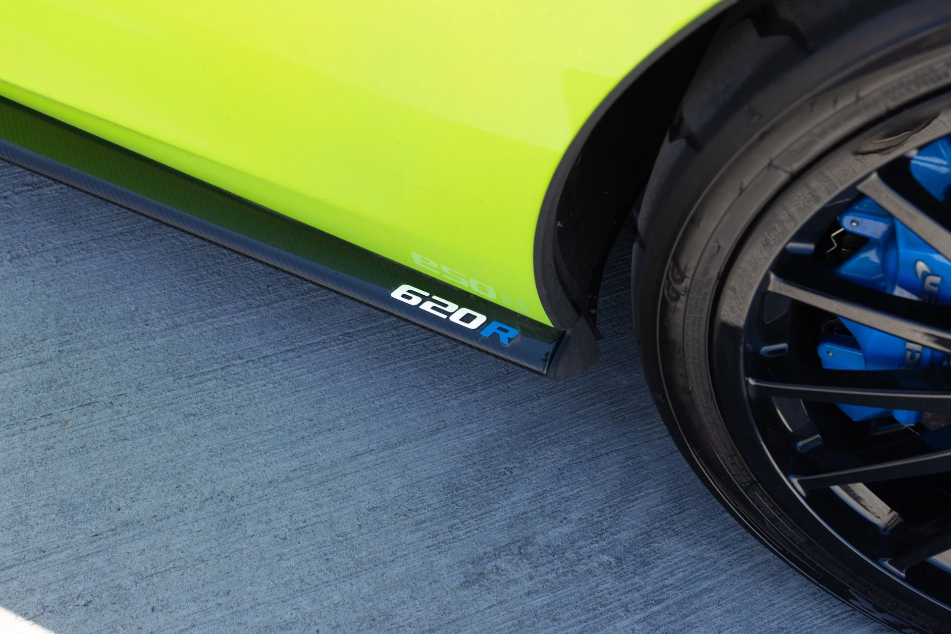 mph027_227330919_Used_2020_Mc_Laren_620_R_1783549747_8933d73075