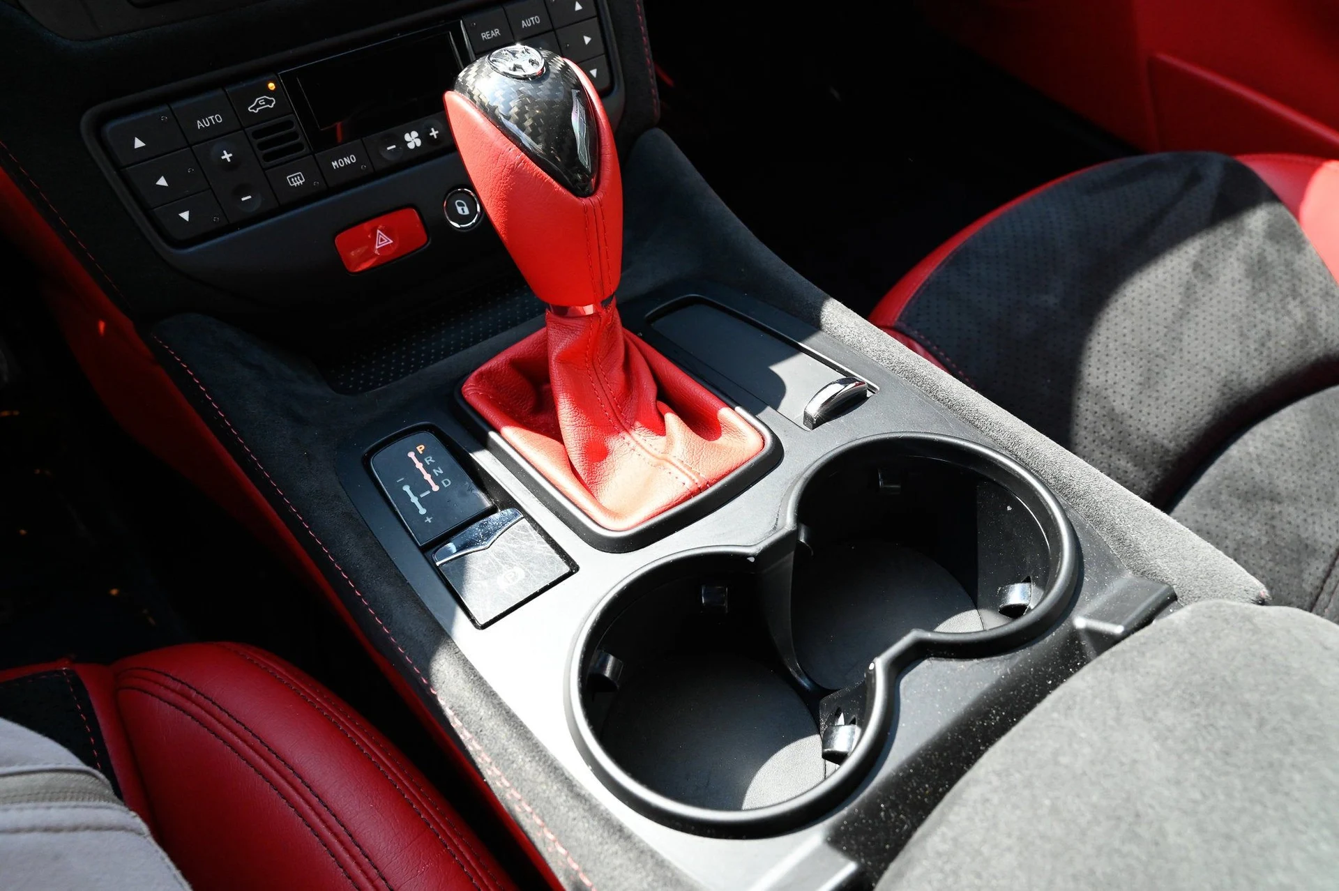 mph027_2274437346_0d71500b540141c5849d9076f7665d62_769c9dea10