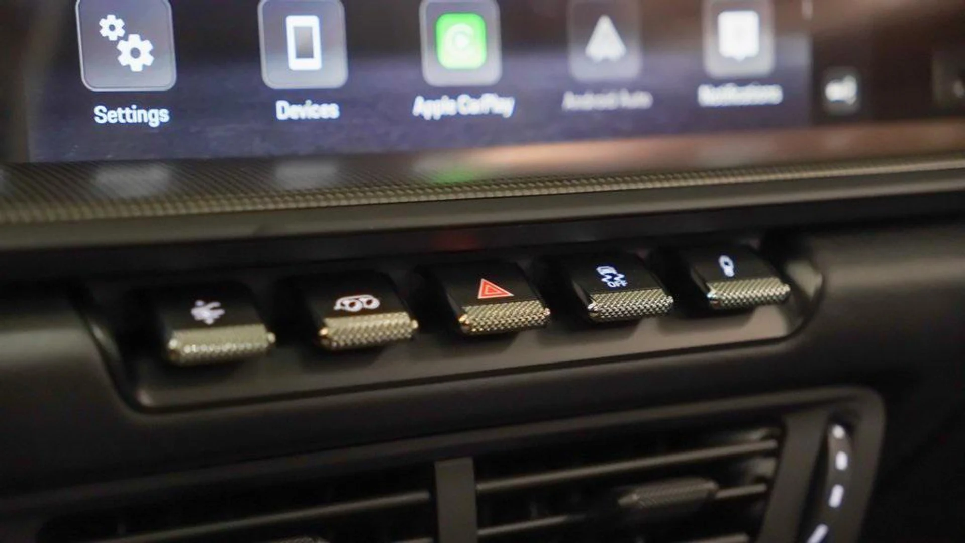 mph027_2279925394_8_Iuel_W2z2_Q6sakj_XAE_Fqlr_TC_ik_4f35c8f8b4