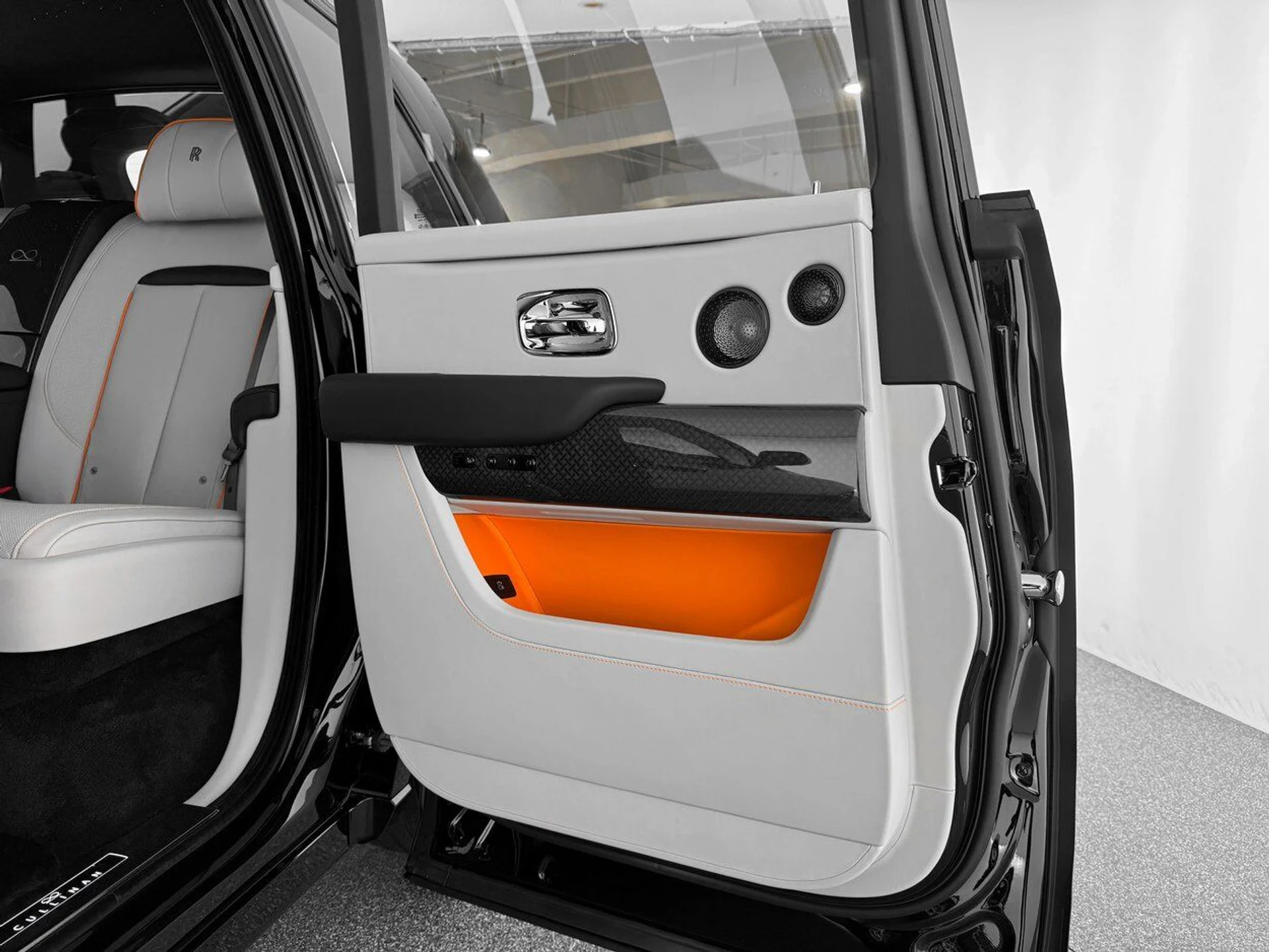 mph027_2283523992_96ae25a5b82c8a95ddf86b9a31bf5447_03c2d4dd77