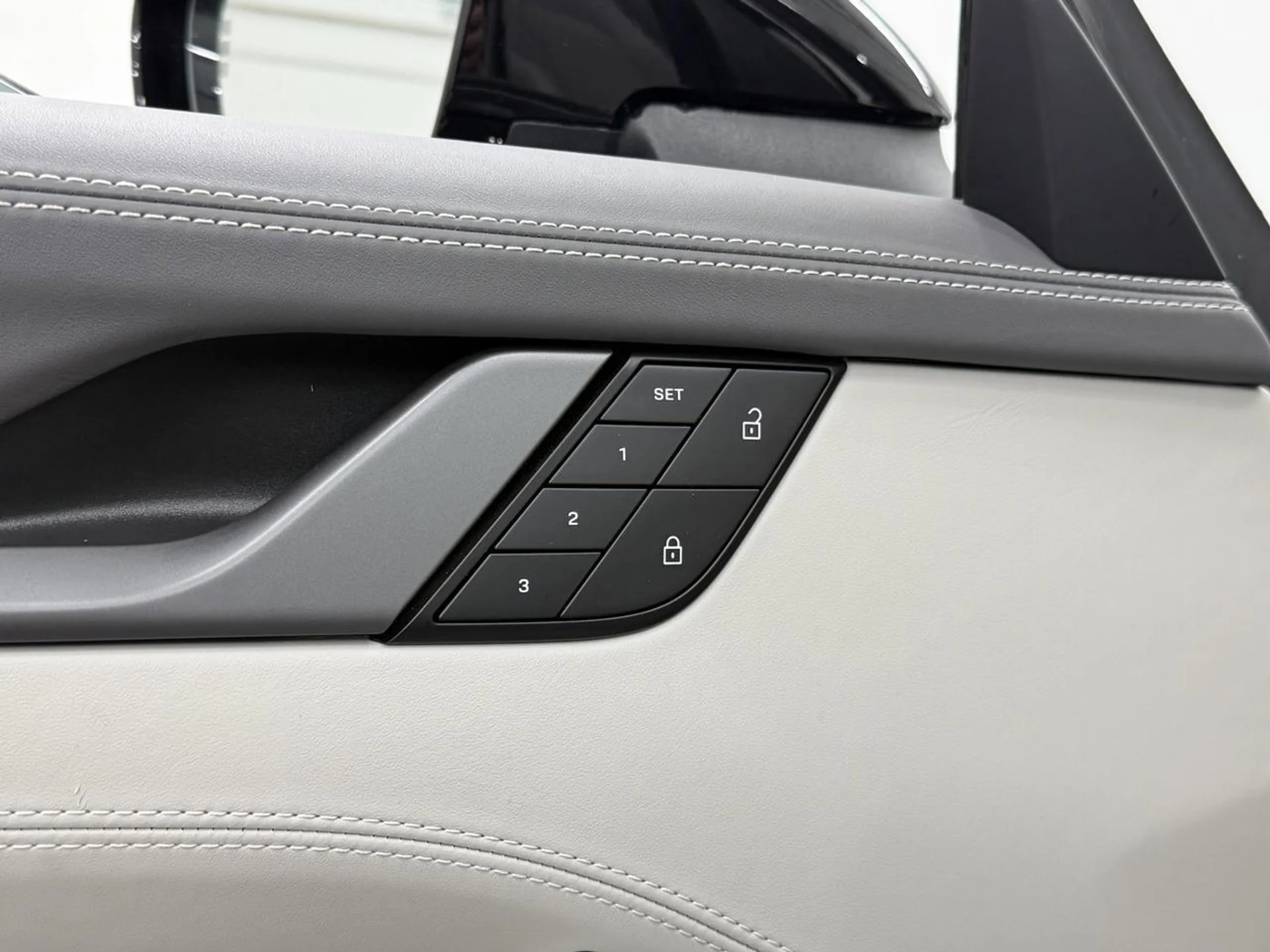 mph027_2289821010_68e68e675c8ce13a49dc15b2175f7344_0da21f1eb2