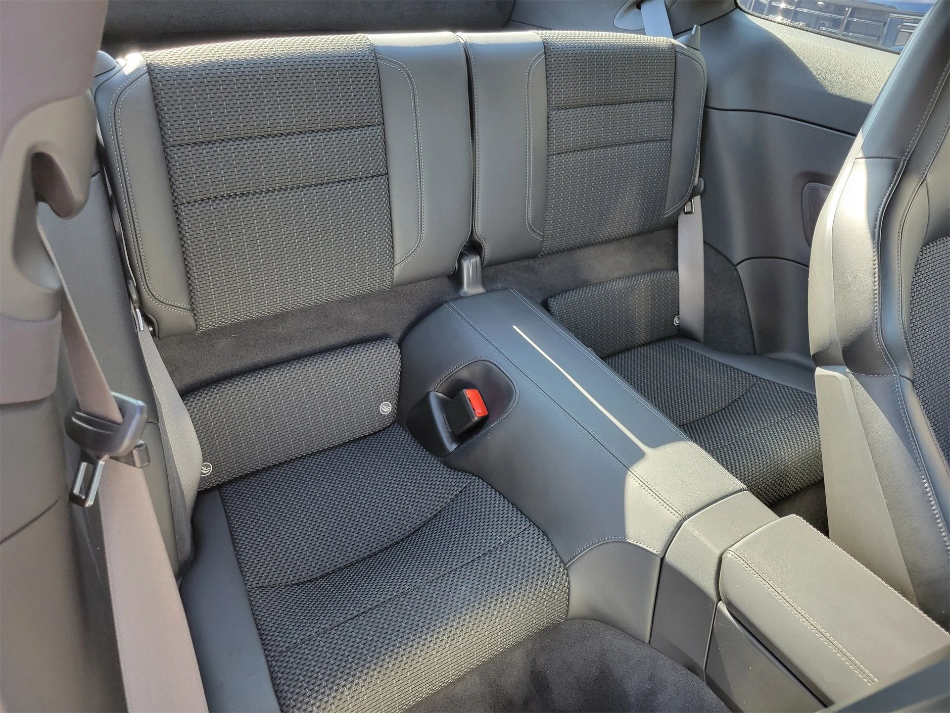 mph027_2290562308_ba3da4e0c12fb6fd18d58313091be0d9_b01548f919