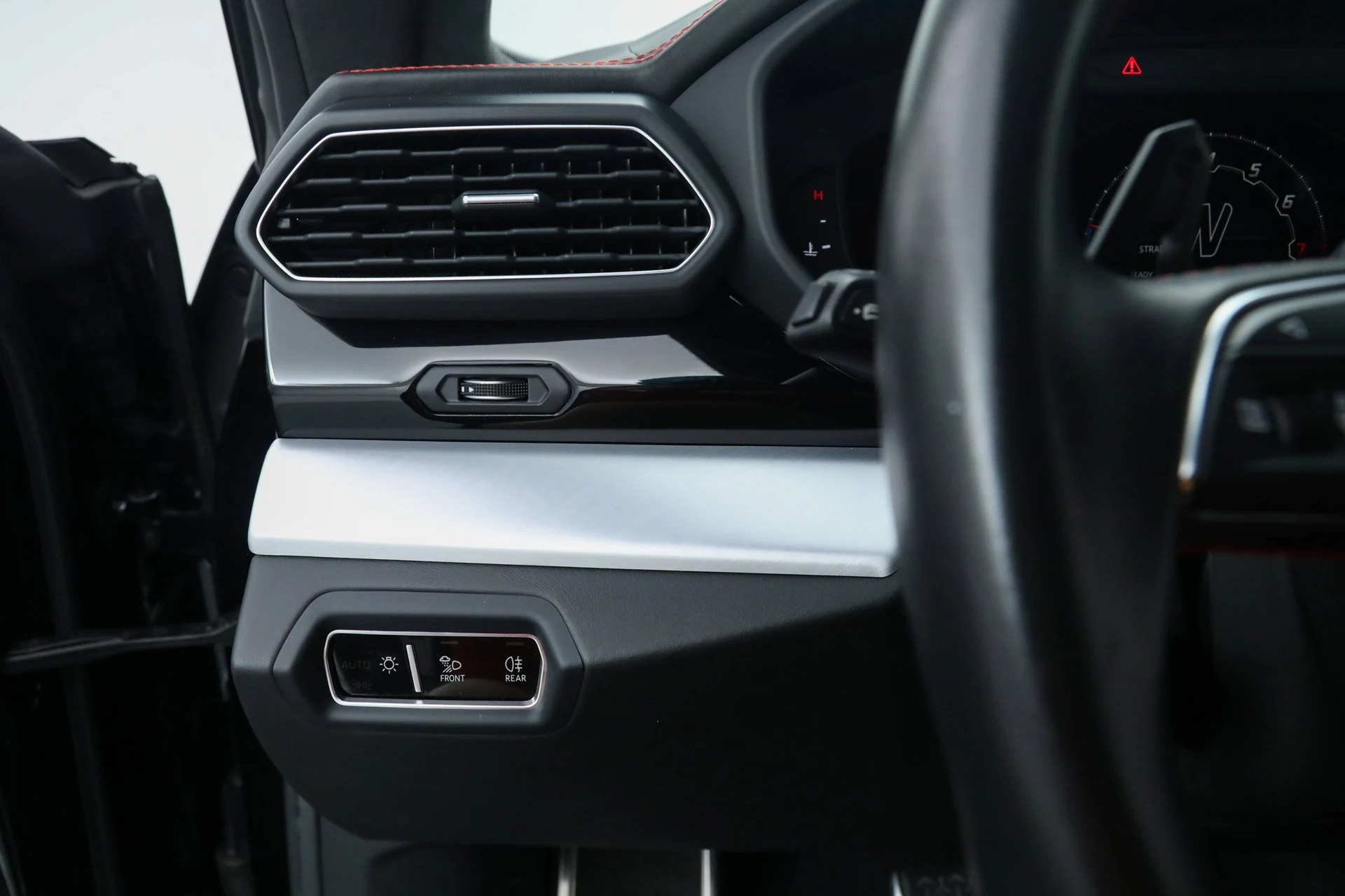 mph027_2290750582_329fc059d58cca42a8b33e9d83c0455c_bc063e2d4c