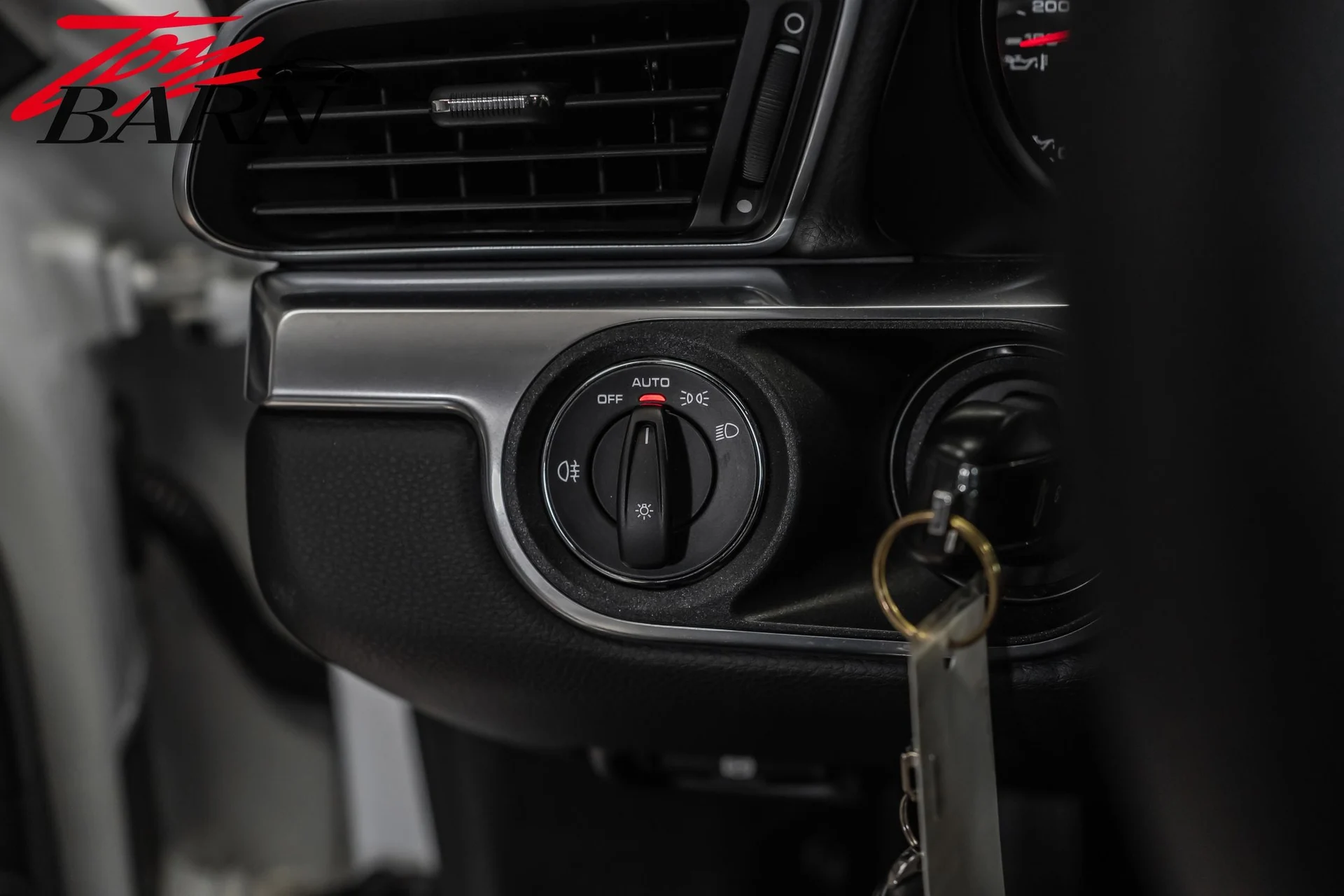 mph027_2293098488_f00b5658943f36ae55c63330e1df88ccx_8f6899ab2e