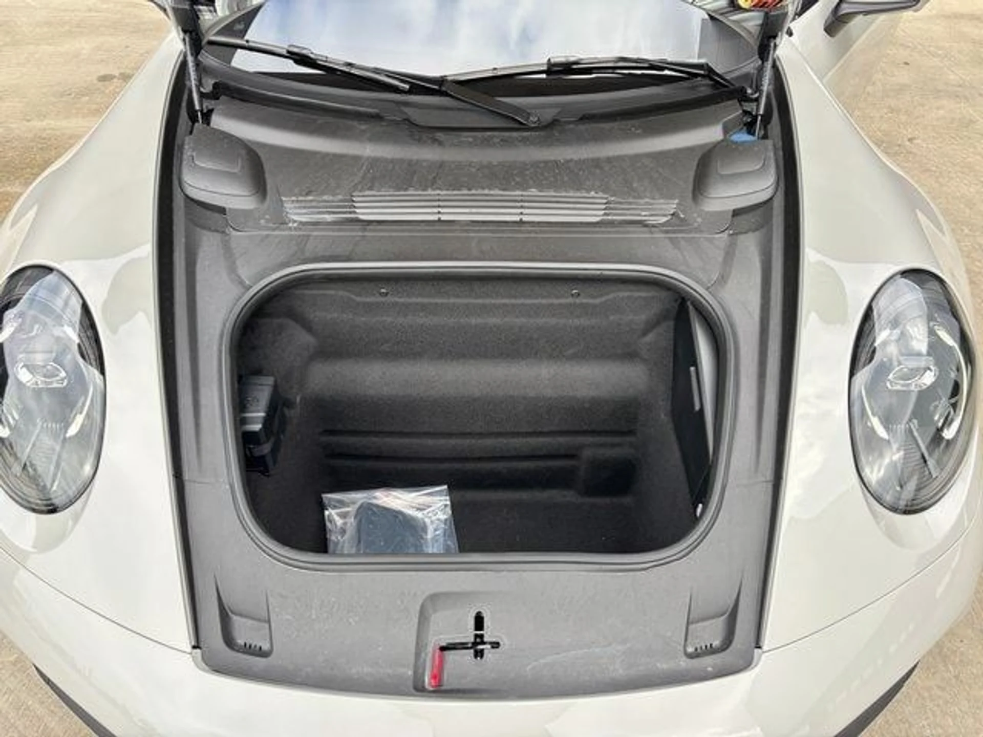 mph027_229318256_f0e93f9269d41201306231664cd260a5x_44cbfb890b