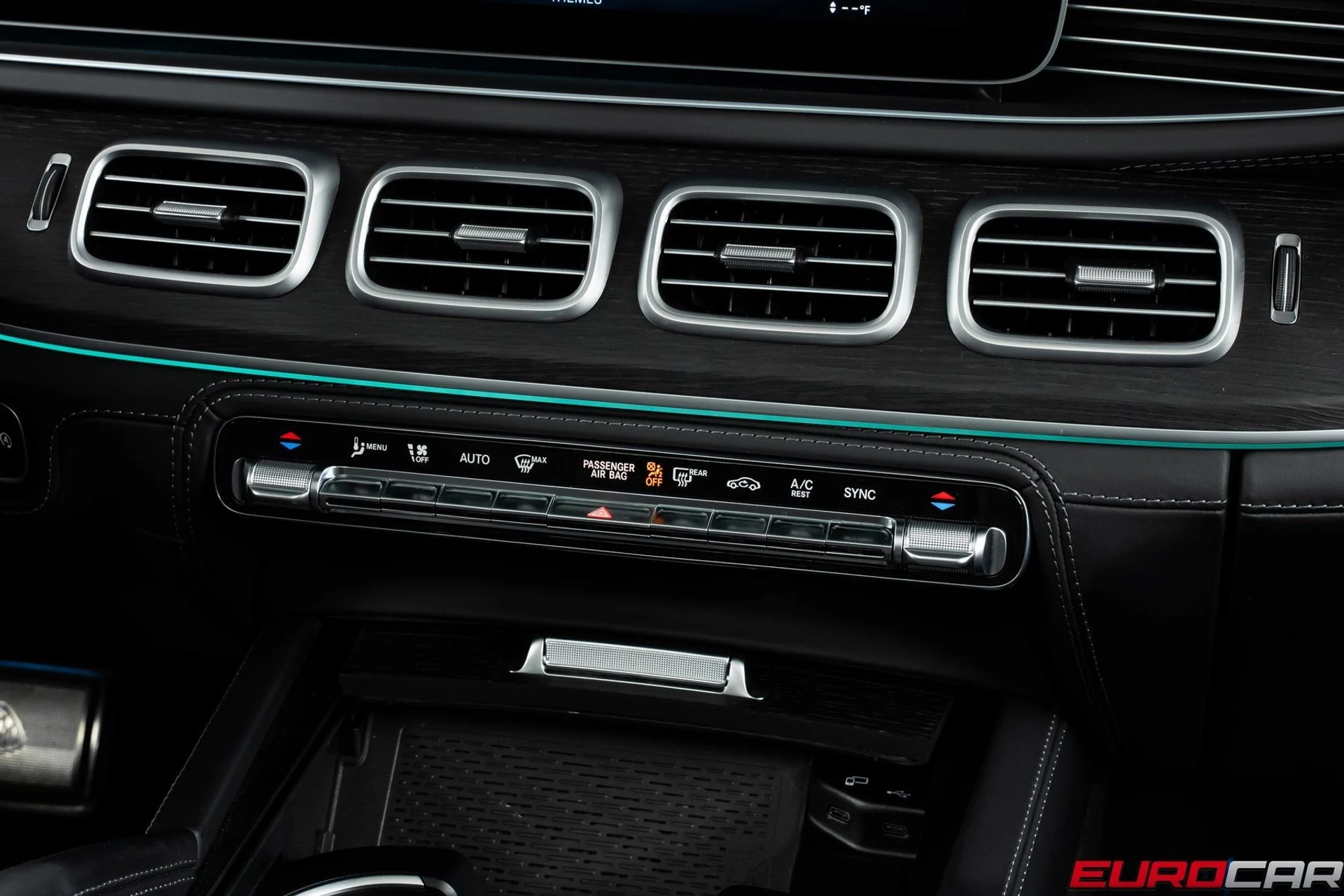 mph027_2293558950_image_28_23531a1d93