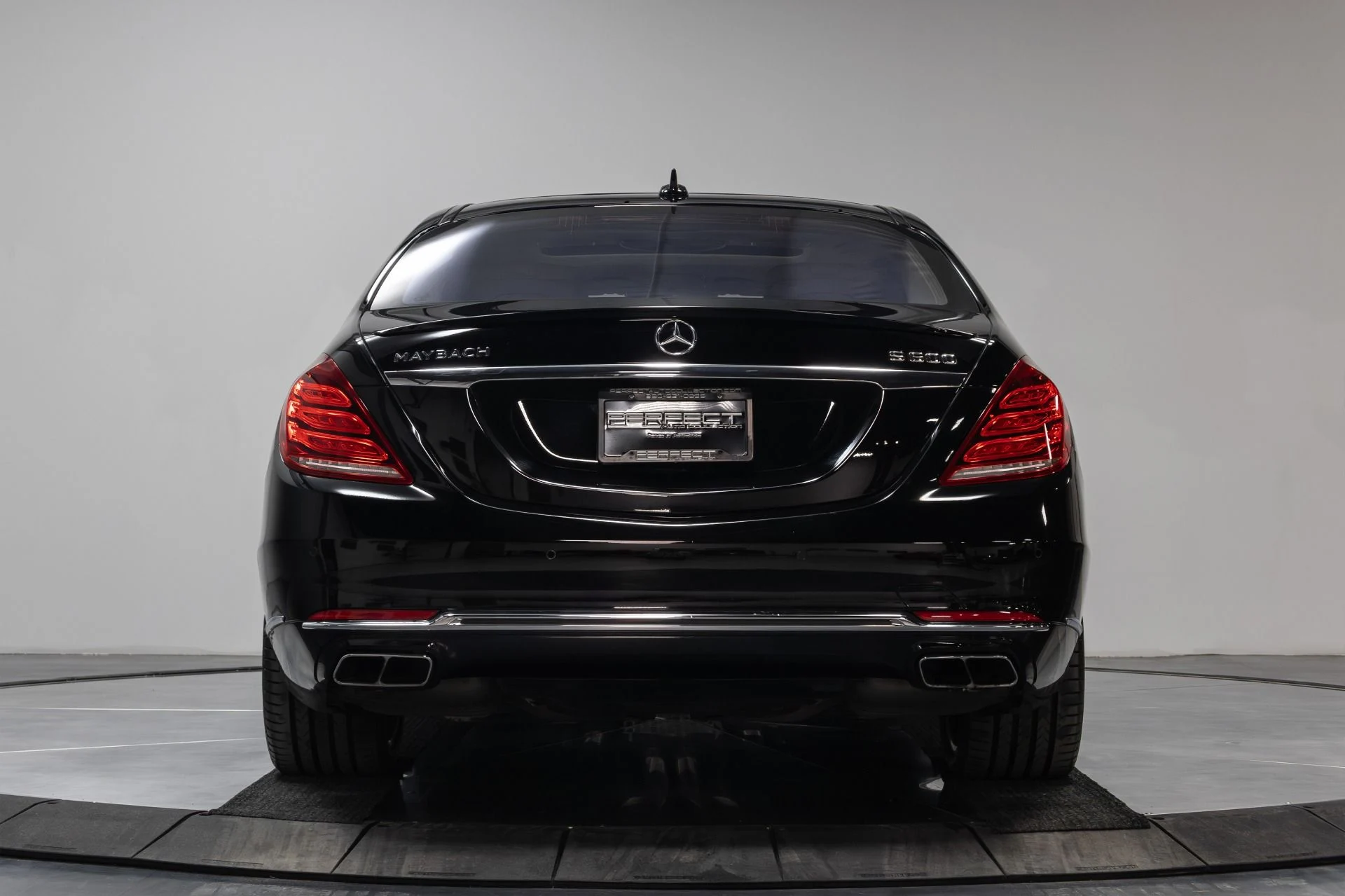 mph027_2311136862_Used_2016_Mercedes_Benz_S_Class_Maybach_S_600_1763586066_93b73bfbae