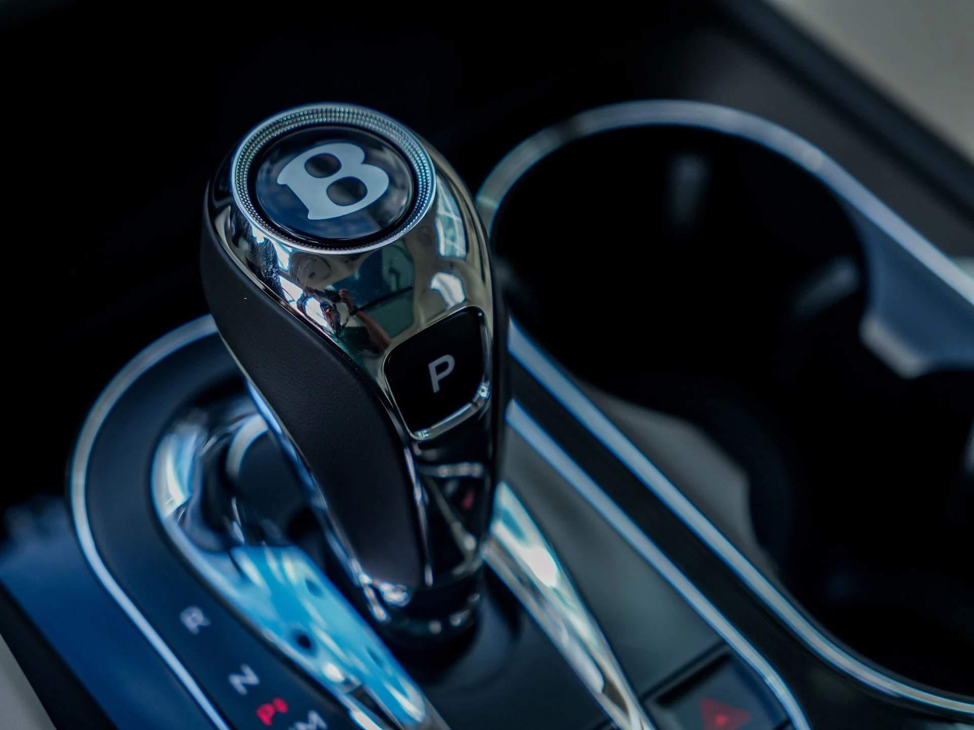 mph027_2313378640_Hi_Tech_Luxury_Imports_LLC_SJAAT_2_ZV_8_TC_034150_image_27_06f9b2a94b