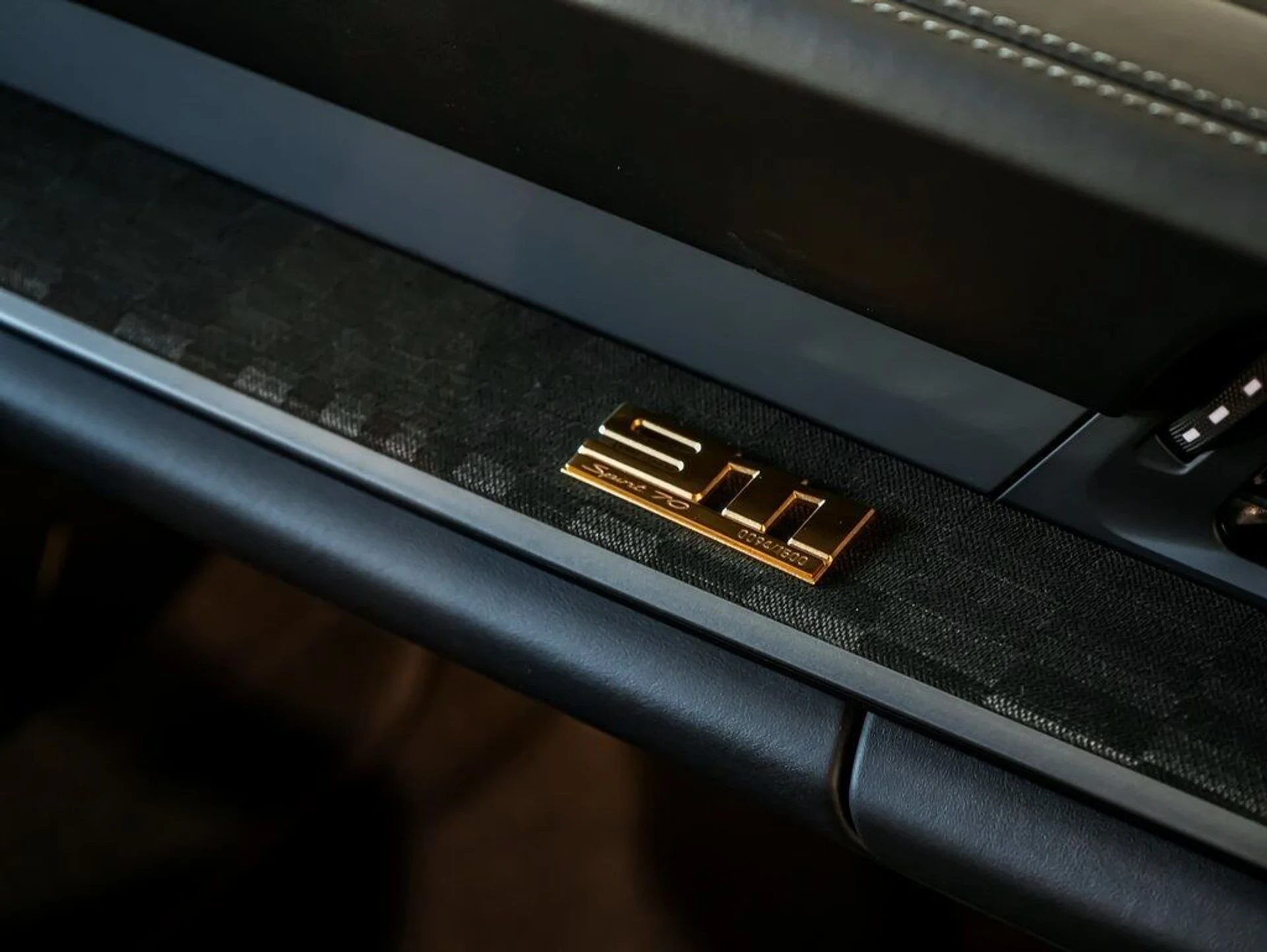 mph027_232314054_751bff05f9295646c8069652edc474e3_a9dc9c0f21