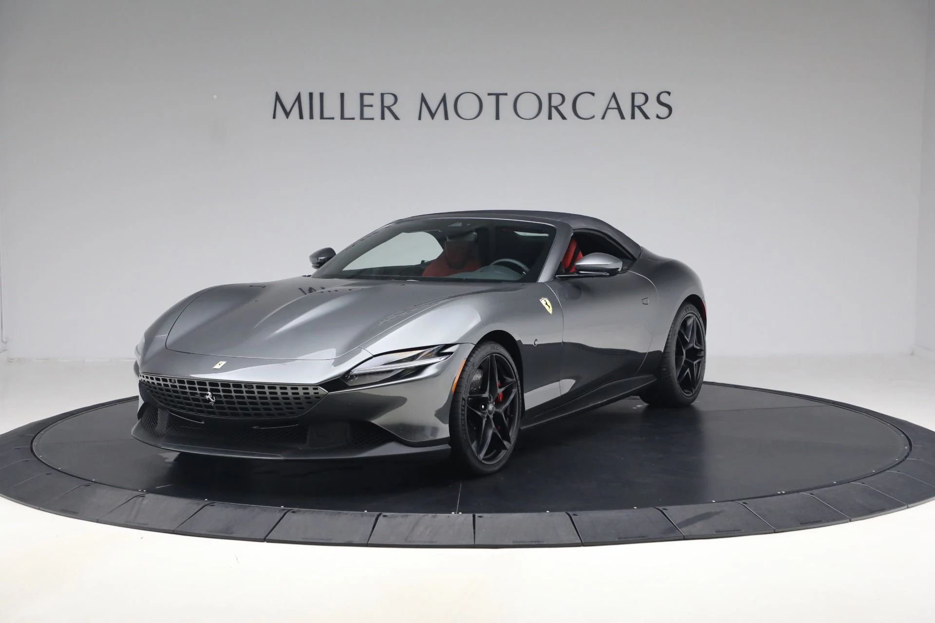 mph027_2324503020_Used_2026_Ferrari_Roma_Spider_1790785896_bfae2261fa