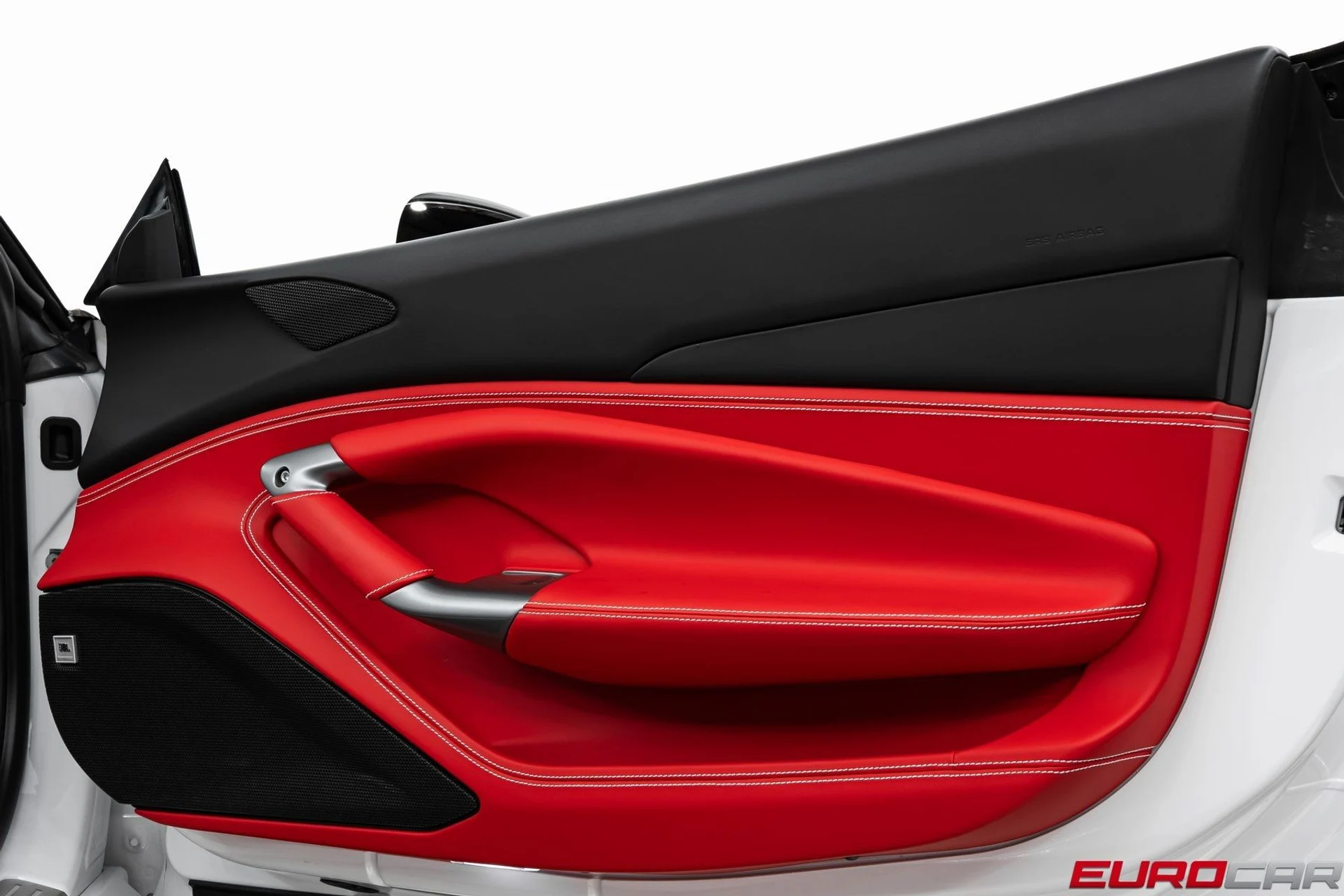 mph027_2325166713_image_28_31b06db5c2