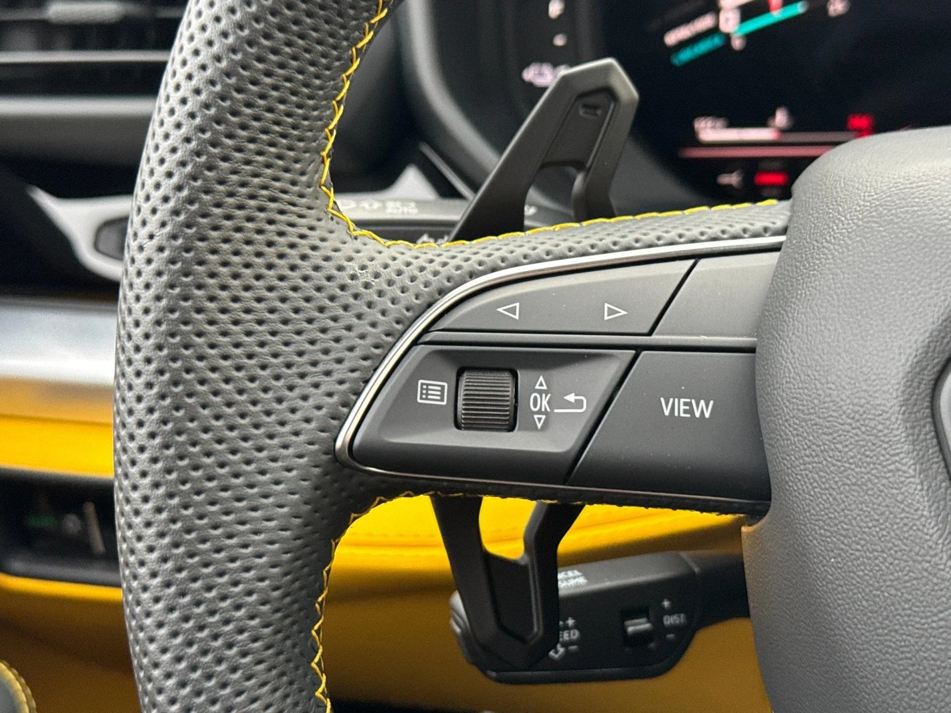 mph027_232912234_New_2025_Lamborghini_Urus_SE_1770719349_0450379d74