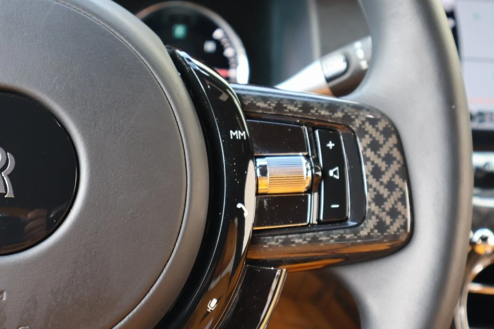 mph027_2335213495_28_2482f0ede6