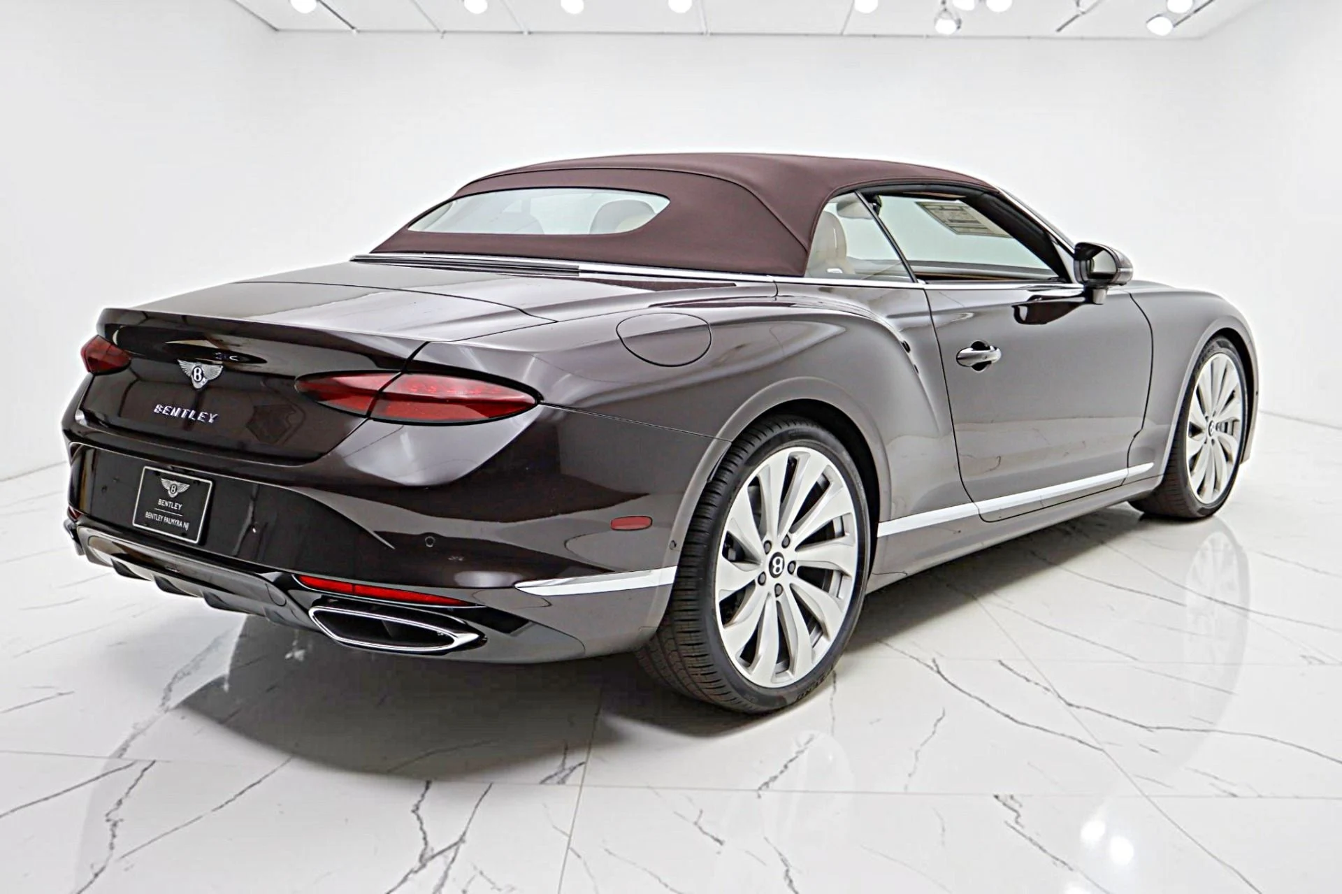 mph027_2355428991_New_2026_Bentley_Continental_GTC_b115d32d45