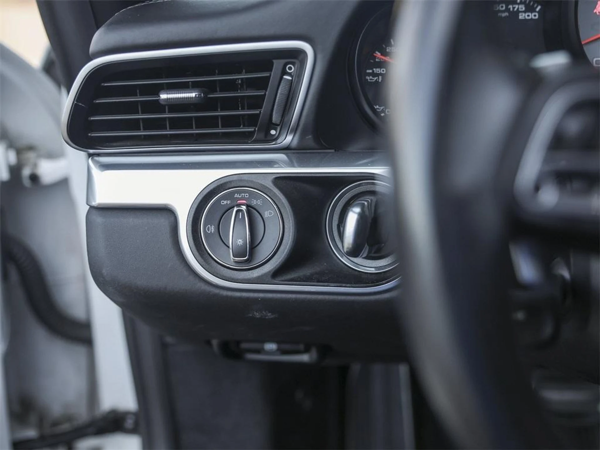 mph027_2355443285_up_Uc_F8v_H_Hx4v_LA_75qx_GK_Bbdkf_N0_24901abd3a