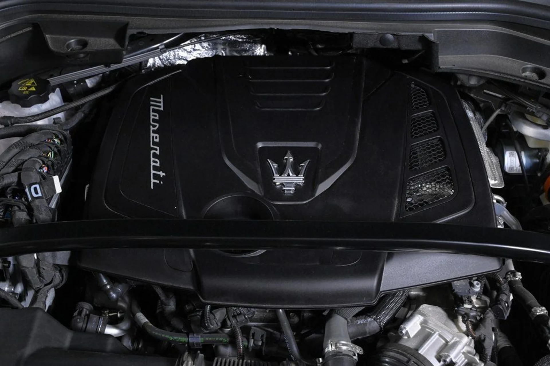 mph027_2358717618_81473bfae2d9ad9fa25b70bccd5446f6_7bf5615990