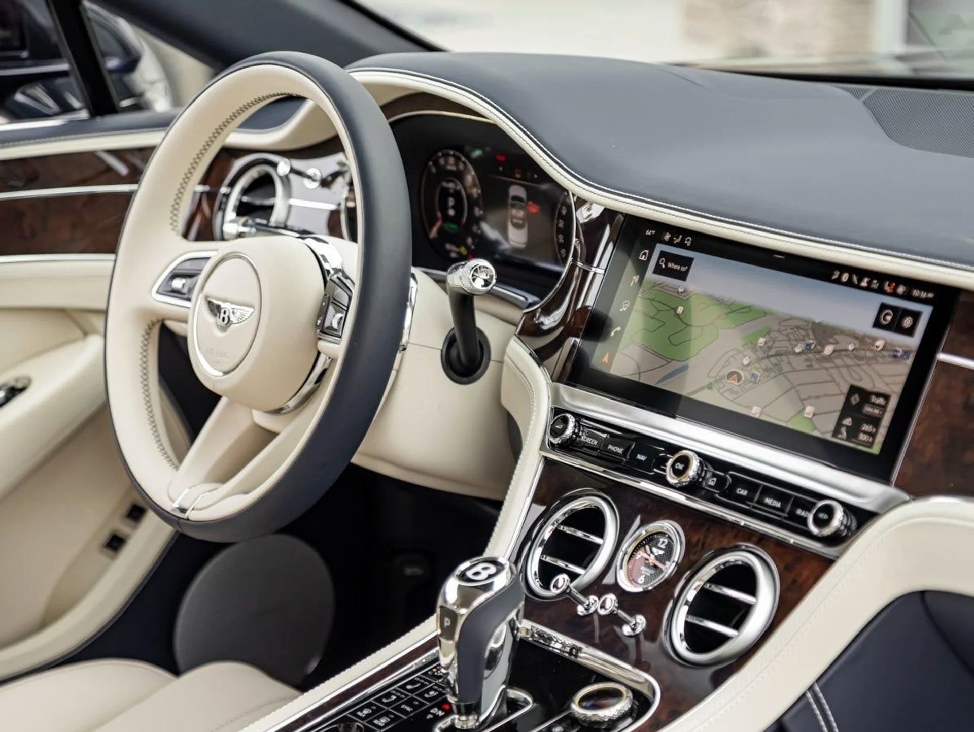 mph027_2367259344_28_ca631ffa8d