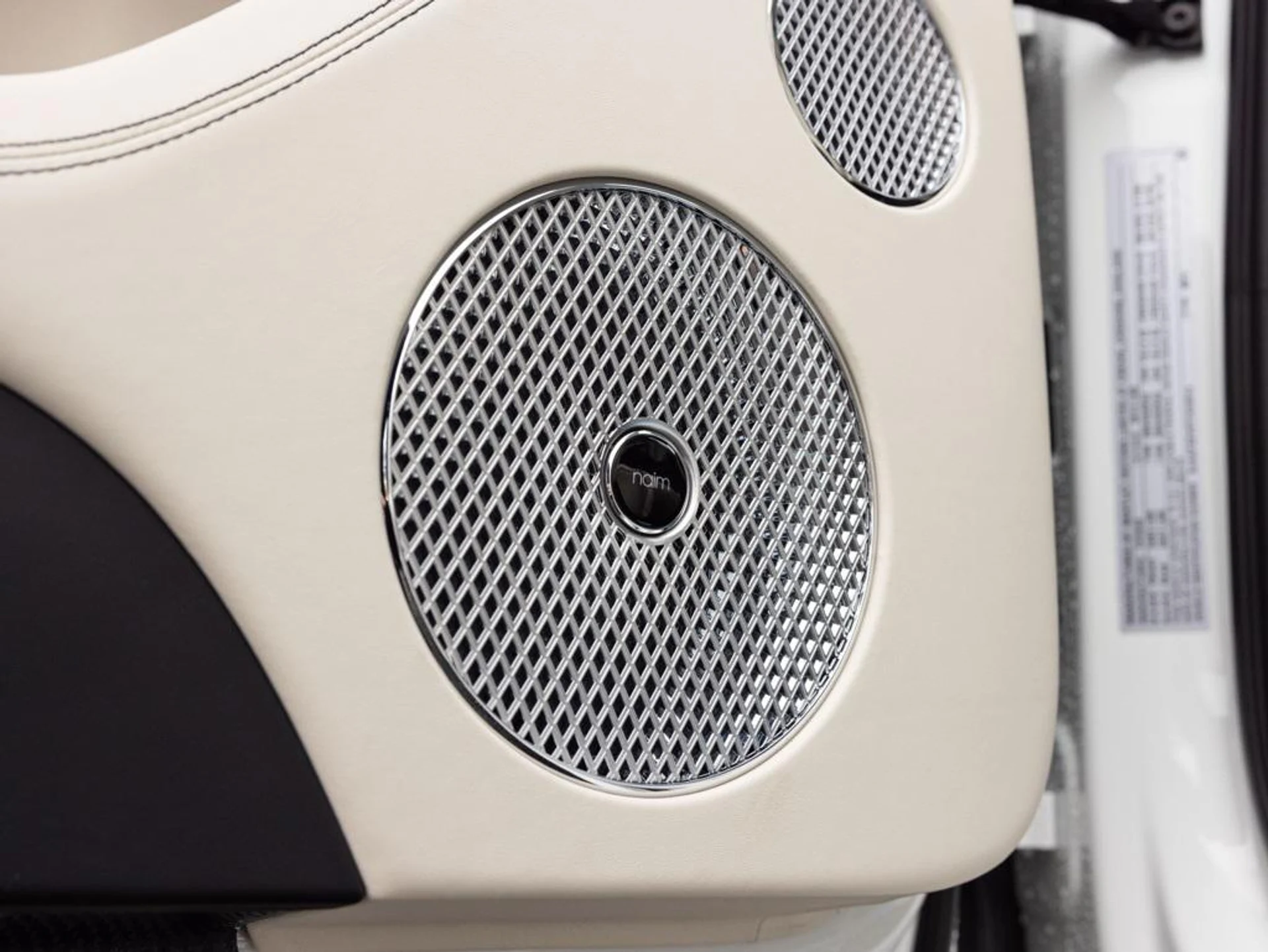 mph027_2369392091_480417656_693907c9be3adbc4f79da654_8344d58e1d