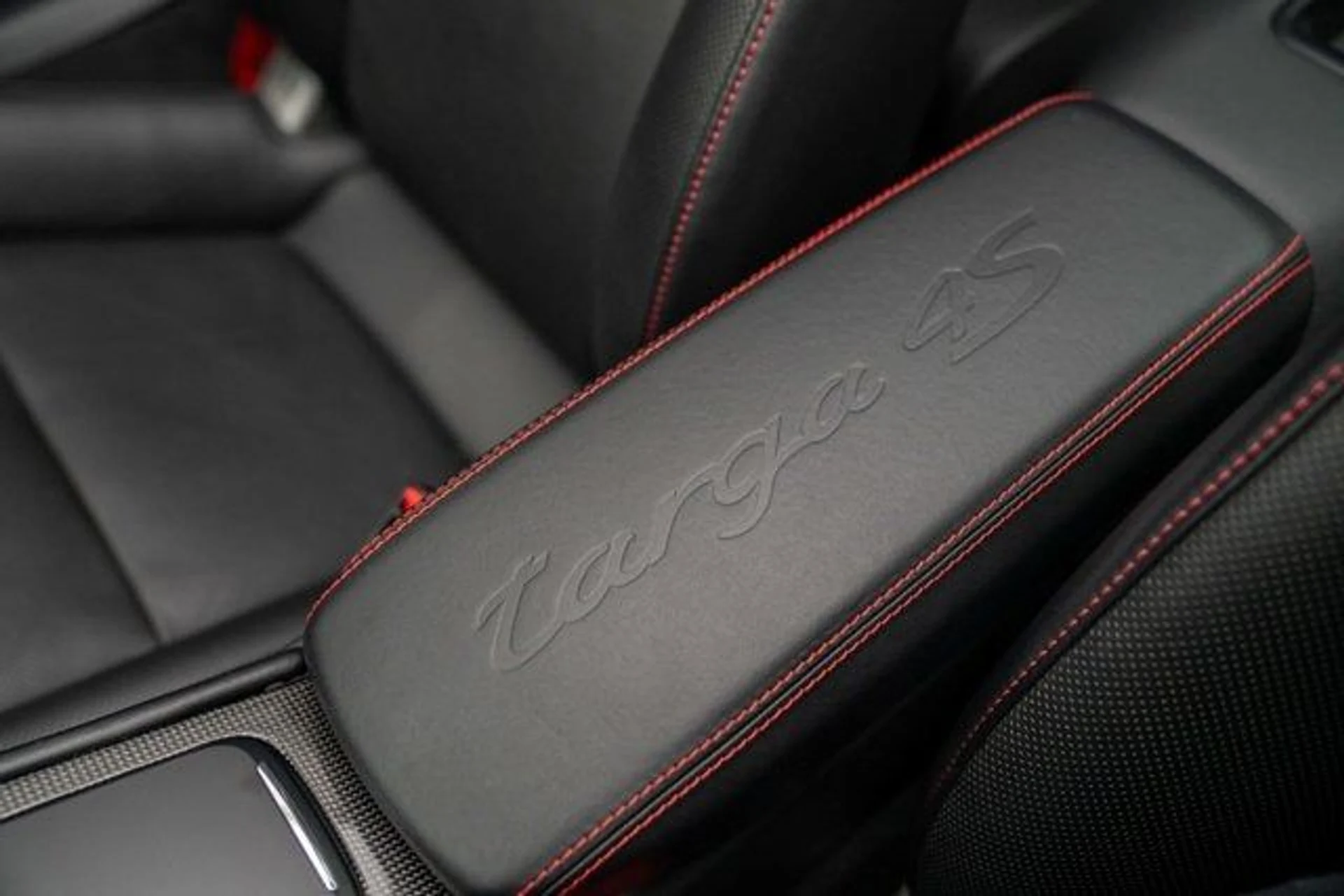 mph027_2371453735_28_99cb8bb1ad