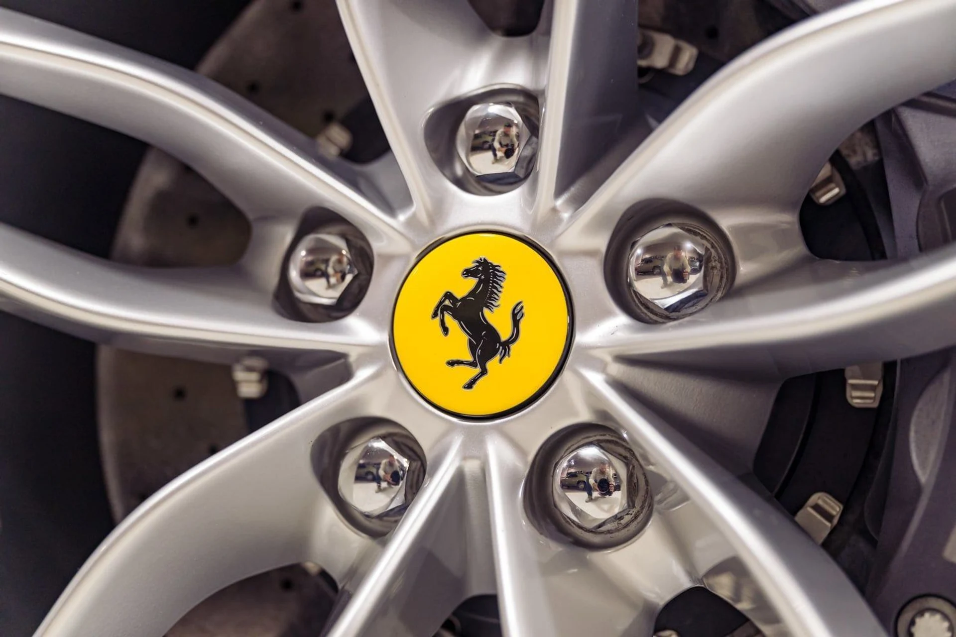 mph027_2376743918_0f5bdb0cf35b4aa18e5fb85188196d90_743ab8d639