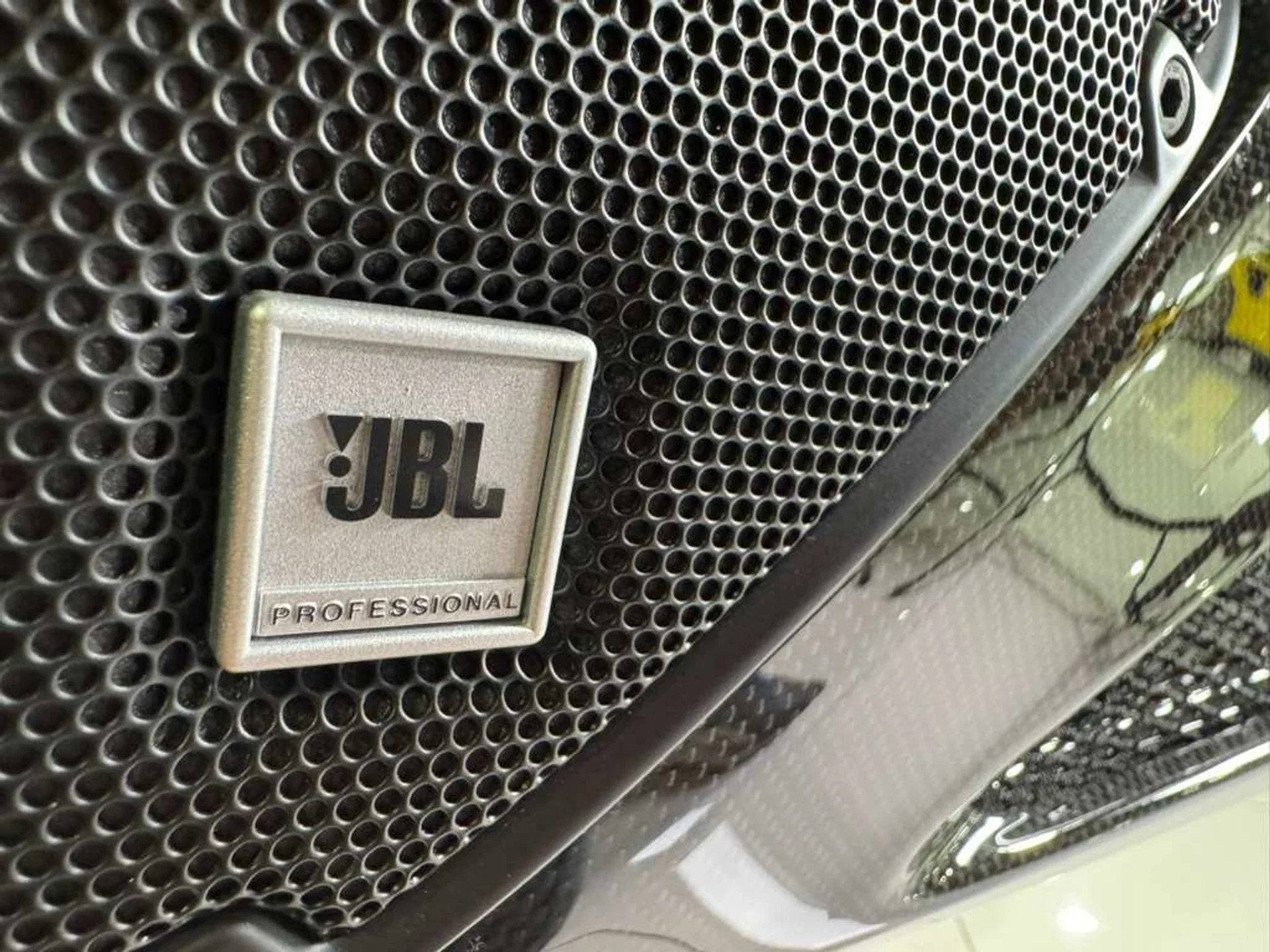 mph027_2378565712_5395d6edfefe24fbfa16a3bc0817d02c_02a54e5c54