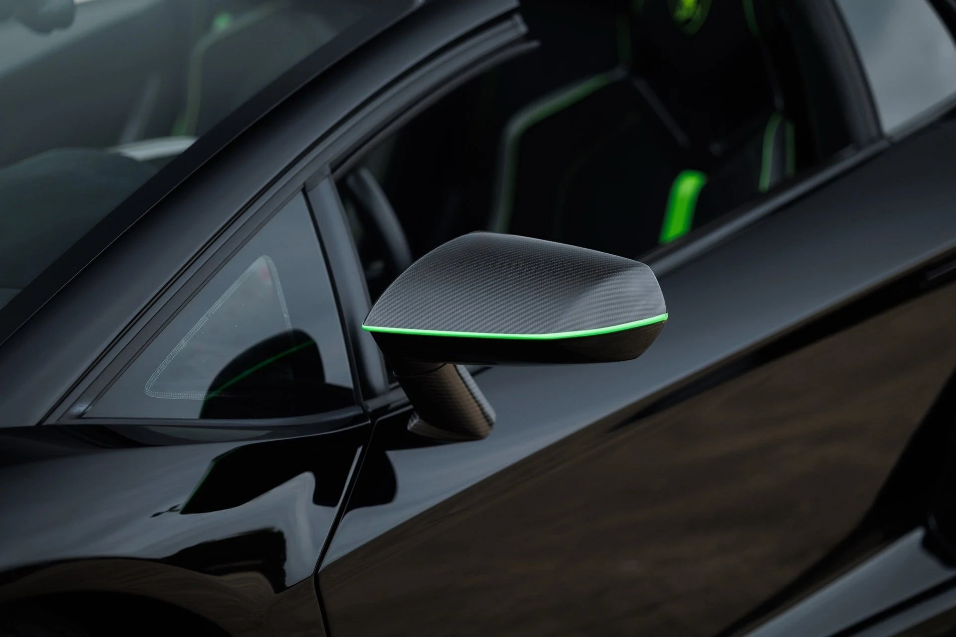 mph027_2379479067_fec447c4ad4e1d7c32f52b2114c39705x_7cb11f3f1d