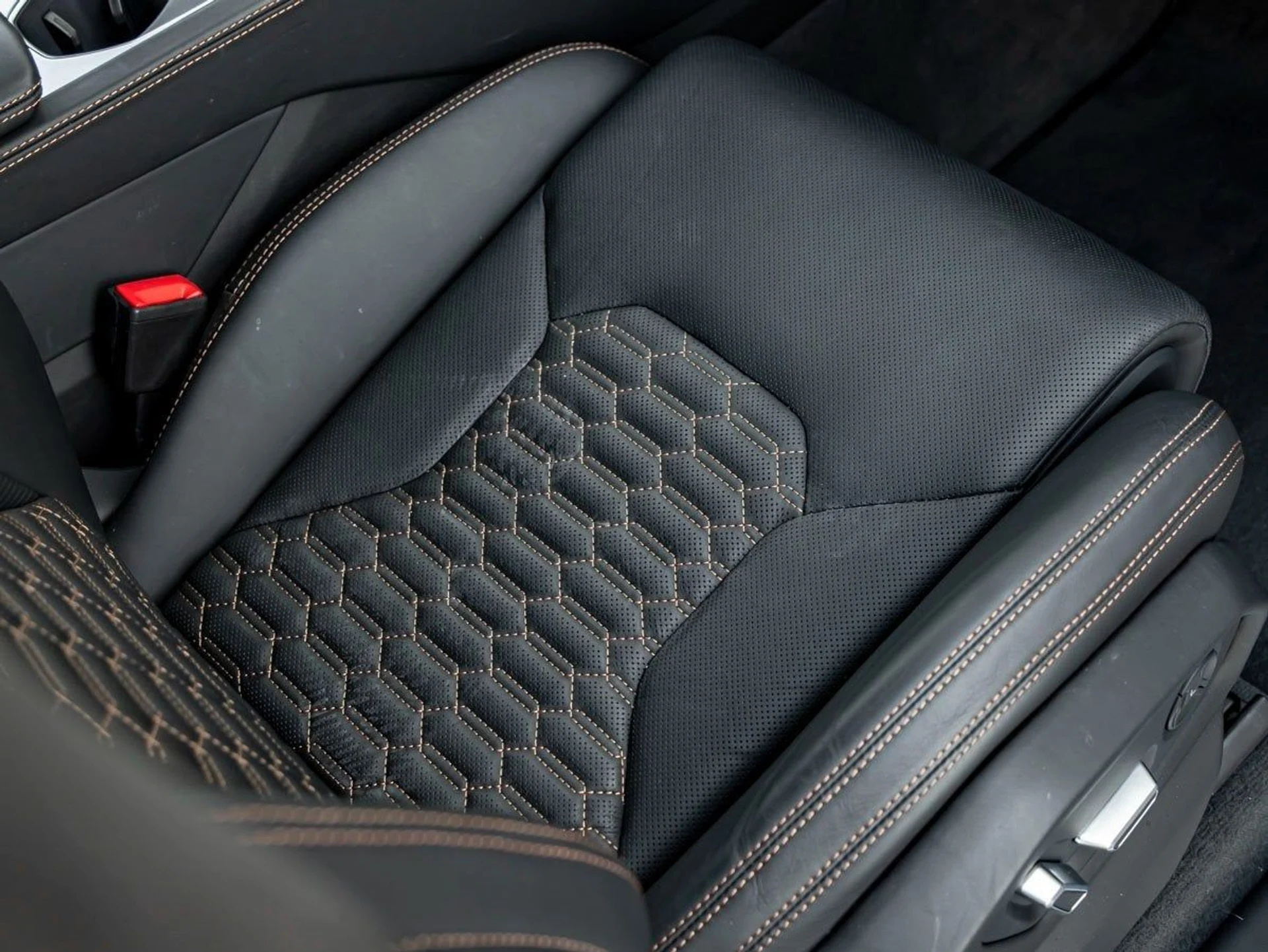 mph027_2380549608_28_63bae88902