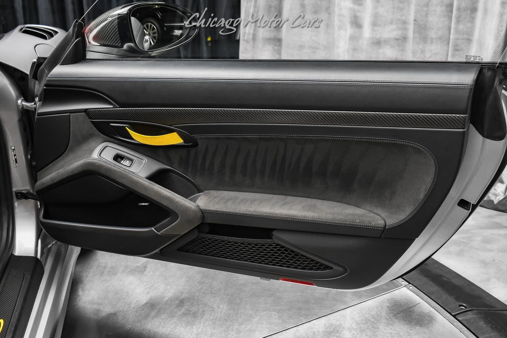 mph027_2389883389_12981_p28_l_17bec53abd