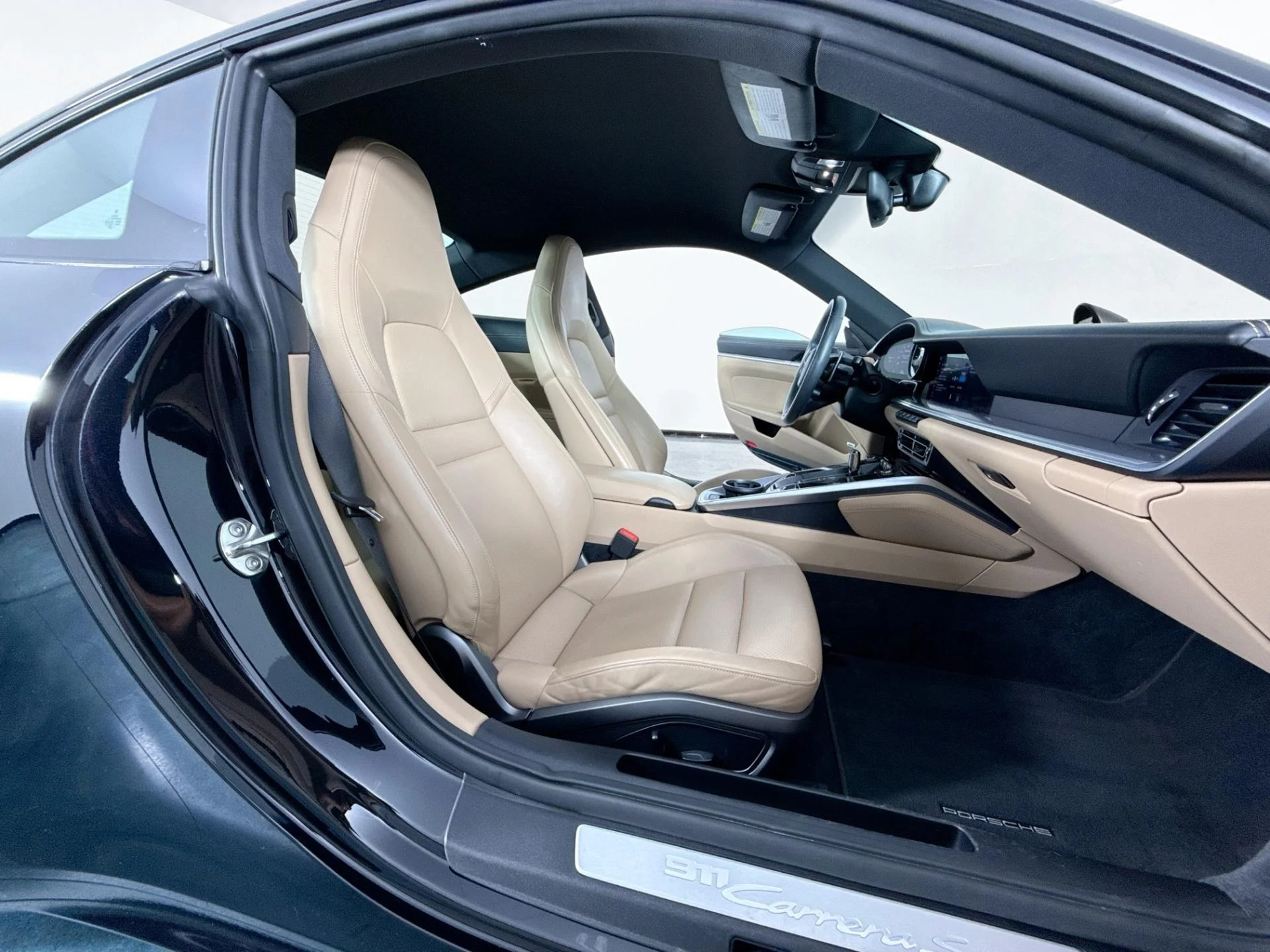 mph027_239601763_Used_2020_Porsche_911_Carrera_S_1782334148_2b310b1387