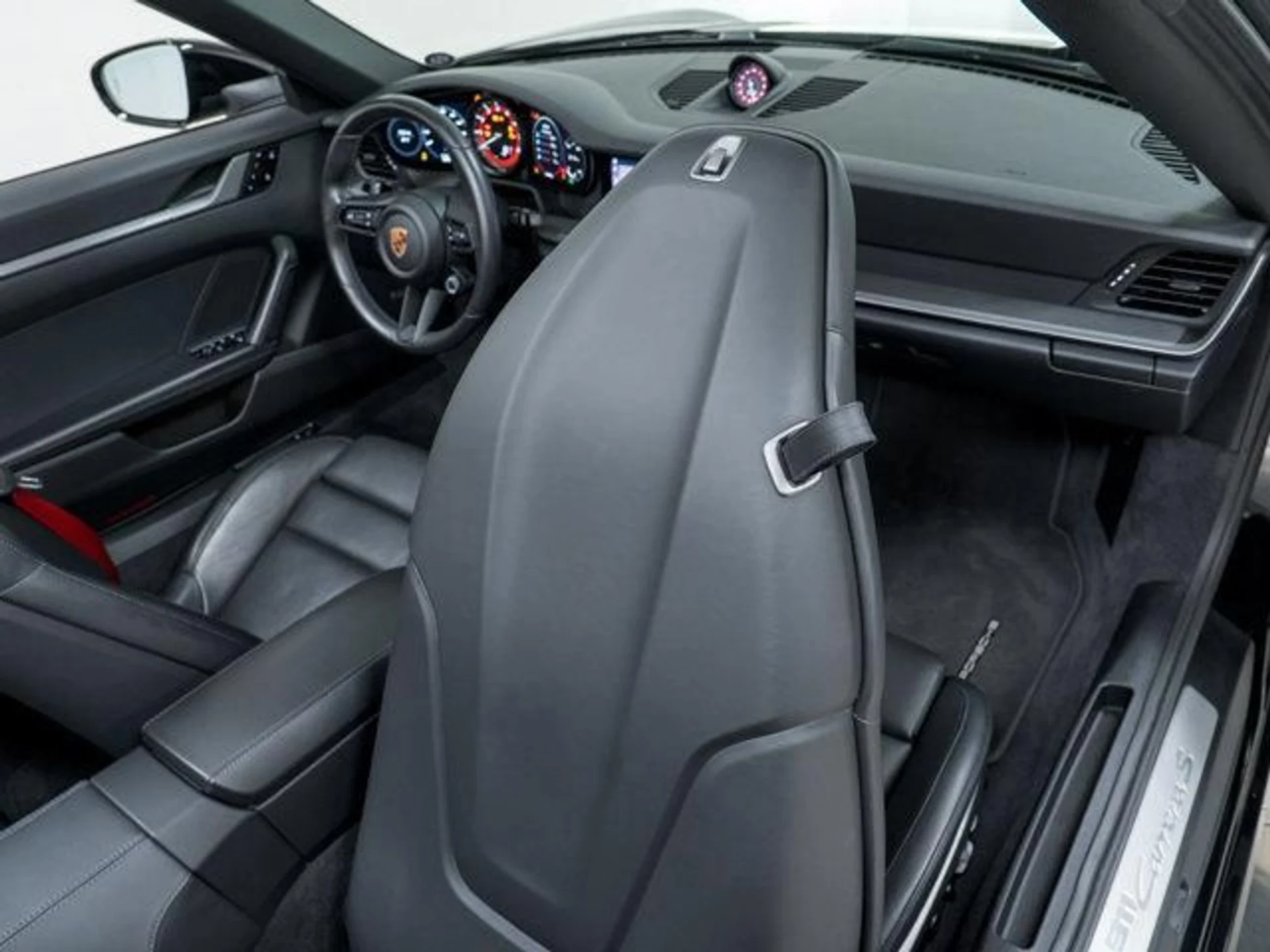 mph027_2403116820_l_O_P_rg_Wk_Erq_Ow21e00es_X4_V3hw_afaa277e0e