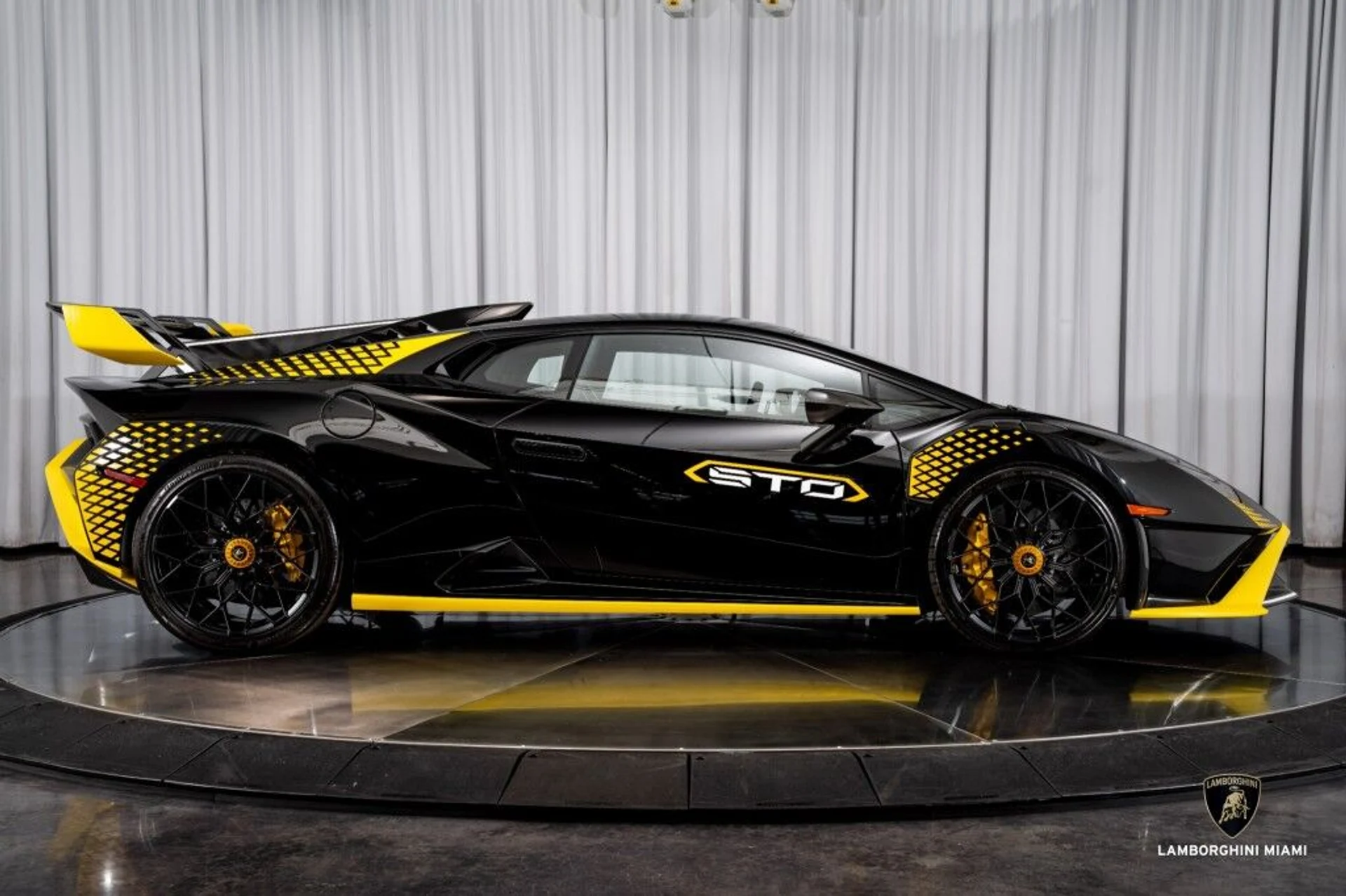 mph027_2411129930_c436b194674a5c57e1be44dc62252fb1_90aa78c447