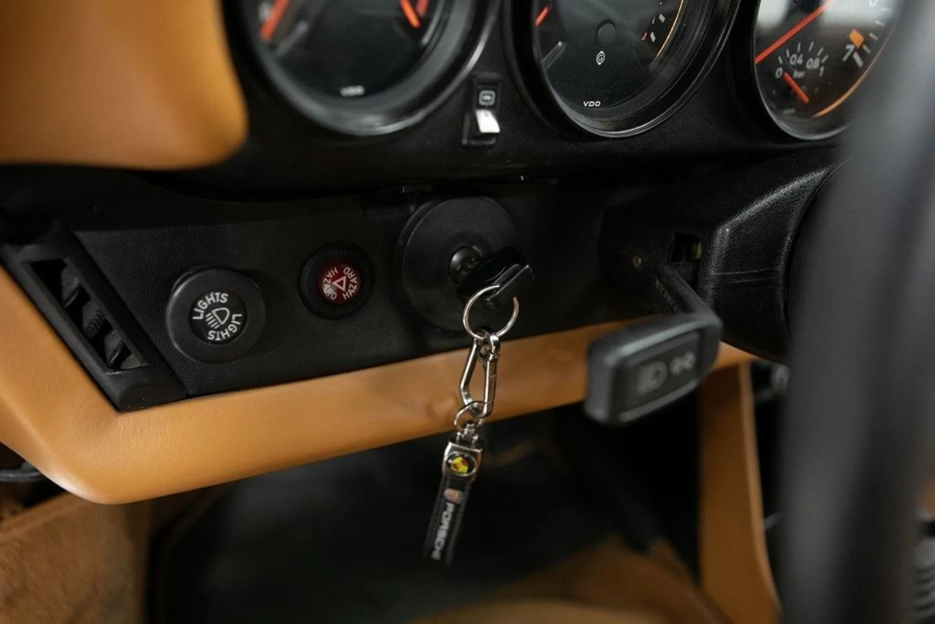 mph027_2420290086_2c9031b4c8aaee043e94fdbddce7cd6ax_8b24b84af7