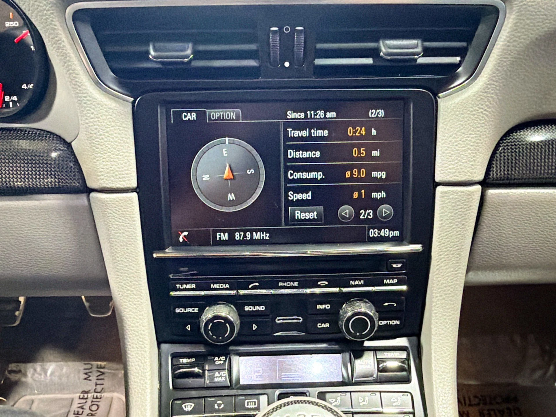 mph027_2423086538_49c7d0de05947929c1733ca700e2c70a_089eced832