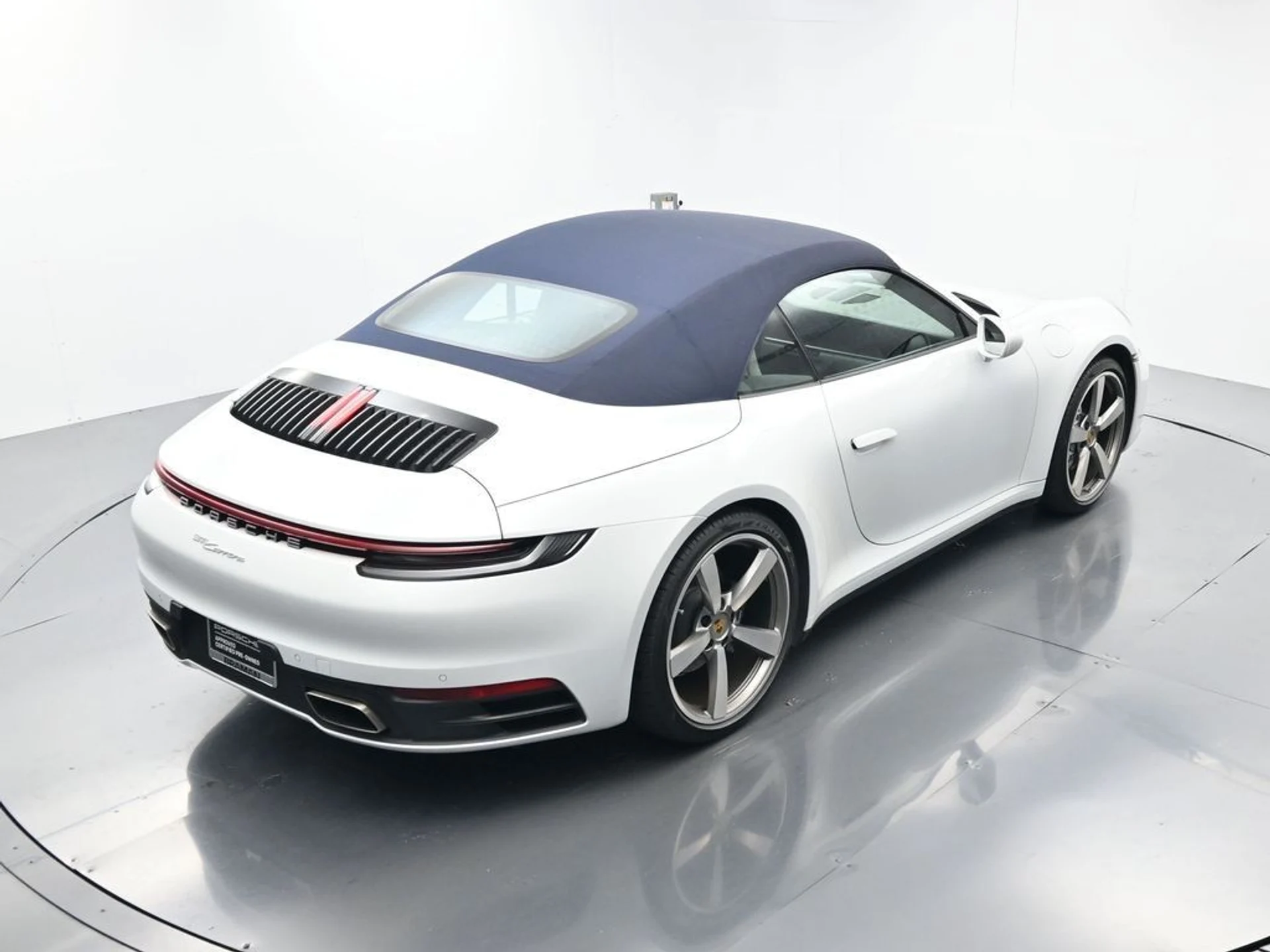 mph027_2425370397_ec3561c36088b326dd0308afbafc6ad9_97602def7e