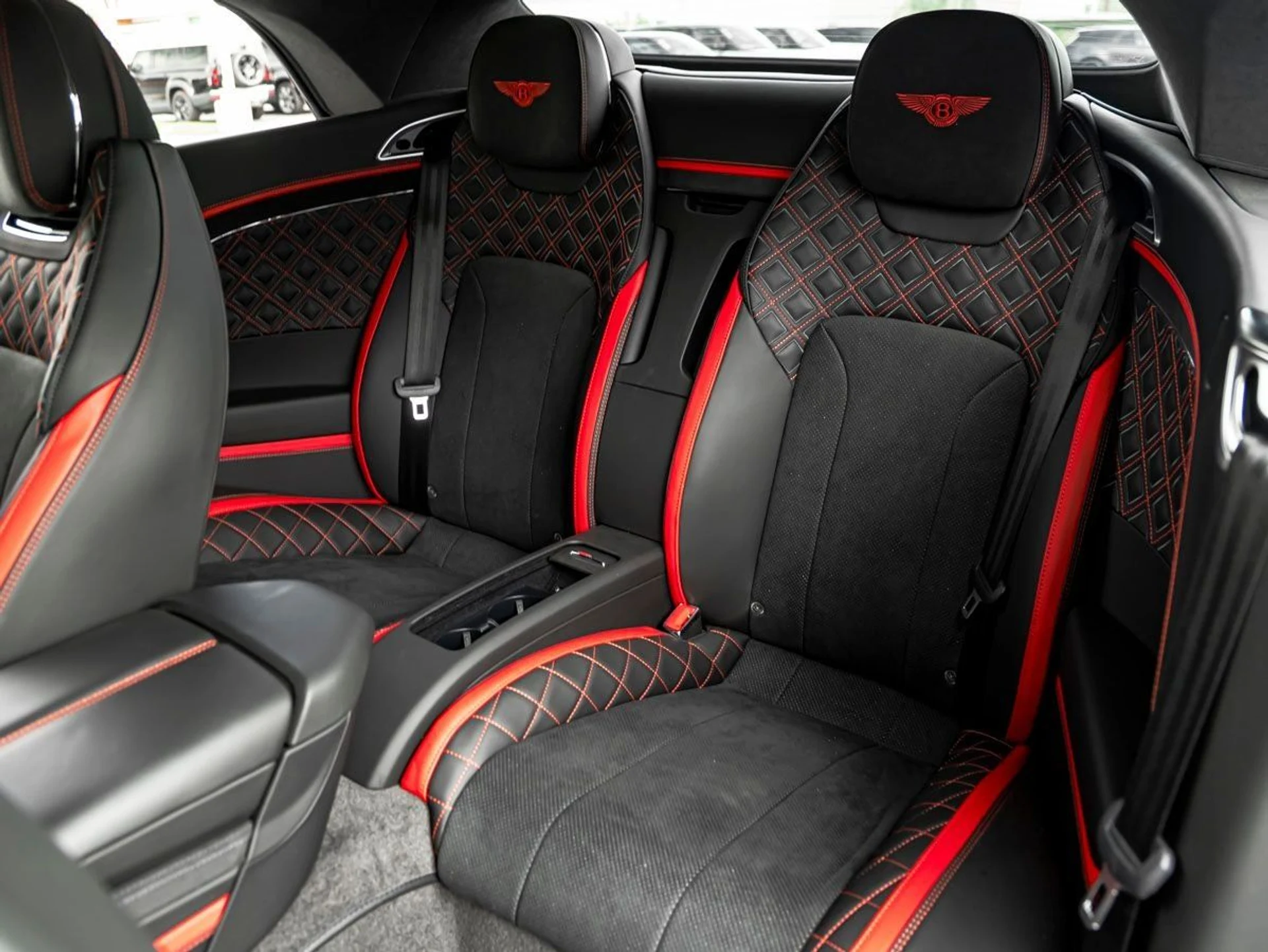 mph027_2444475583_28_2f70b34007