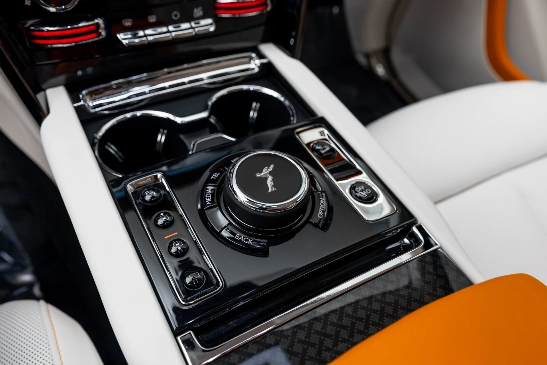 mph027_2447348099_28_7ddac332f7