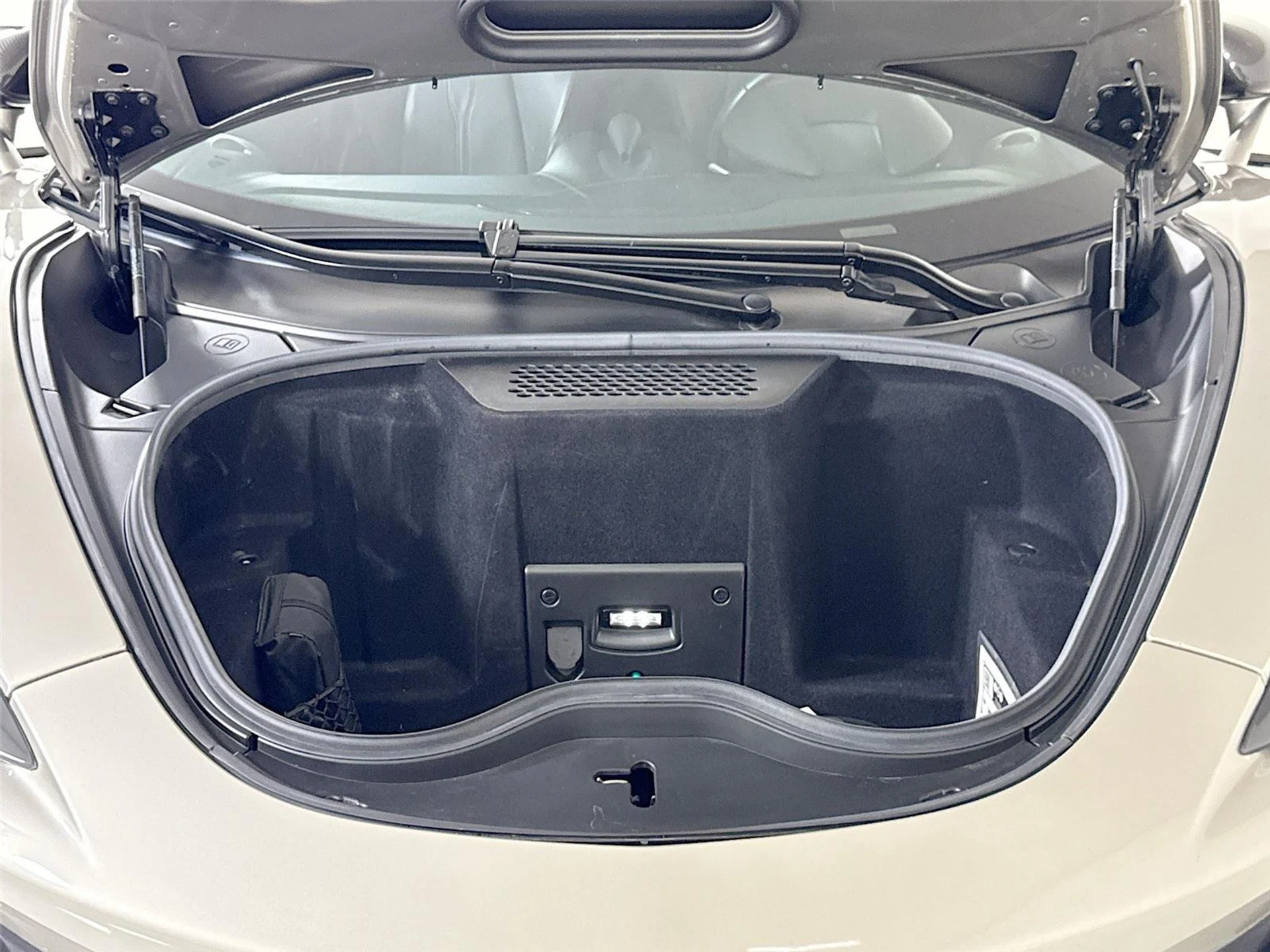 mph027_2448445023_9078691d9d0158f05707b6e1fc91a398_a04860506b