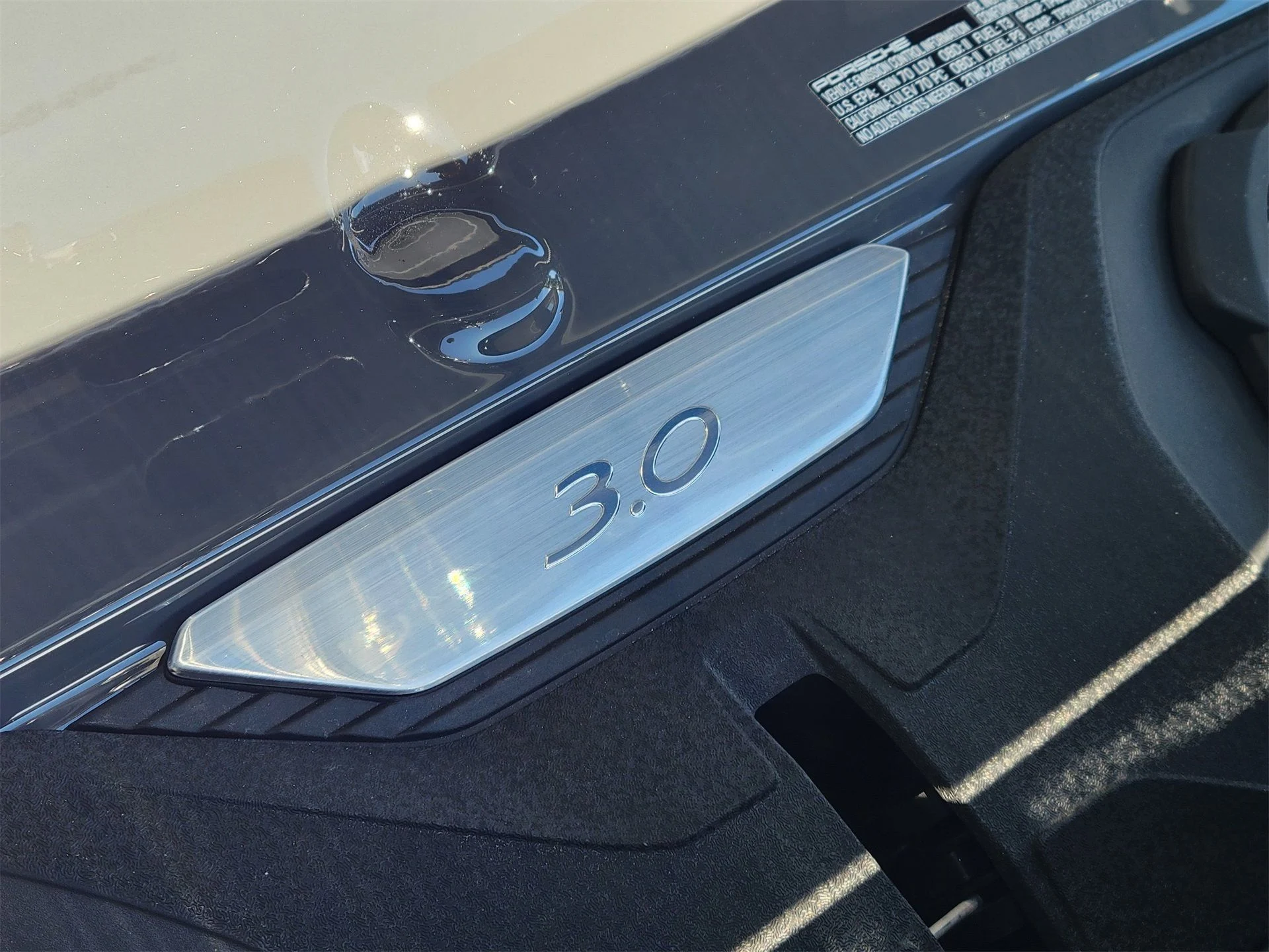 mph027_245472090_5a8af8d1a3415f3a4723fe29575e1f2d_ef7db9e141