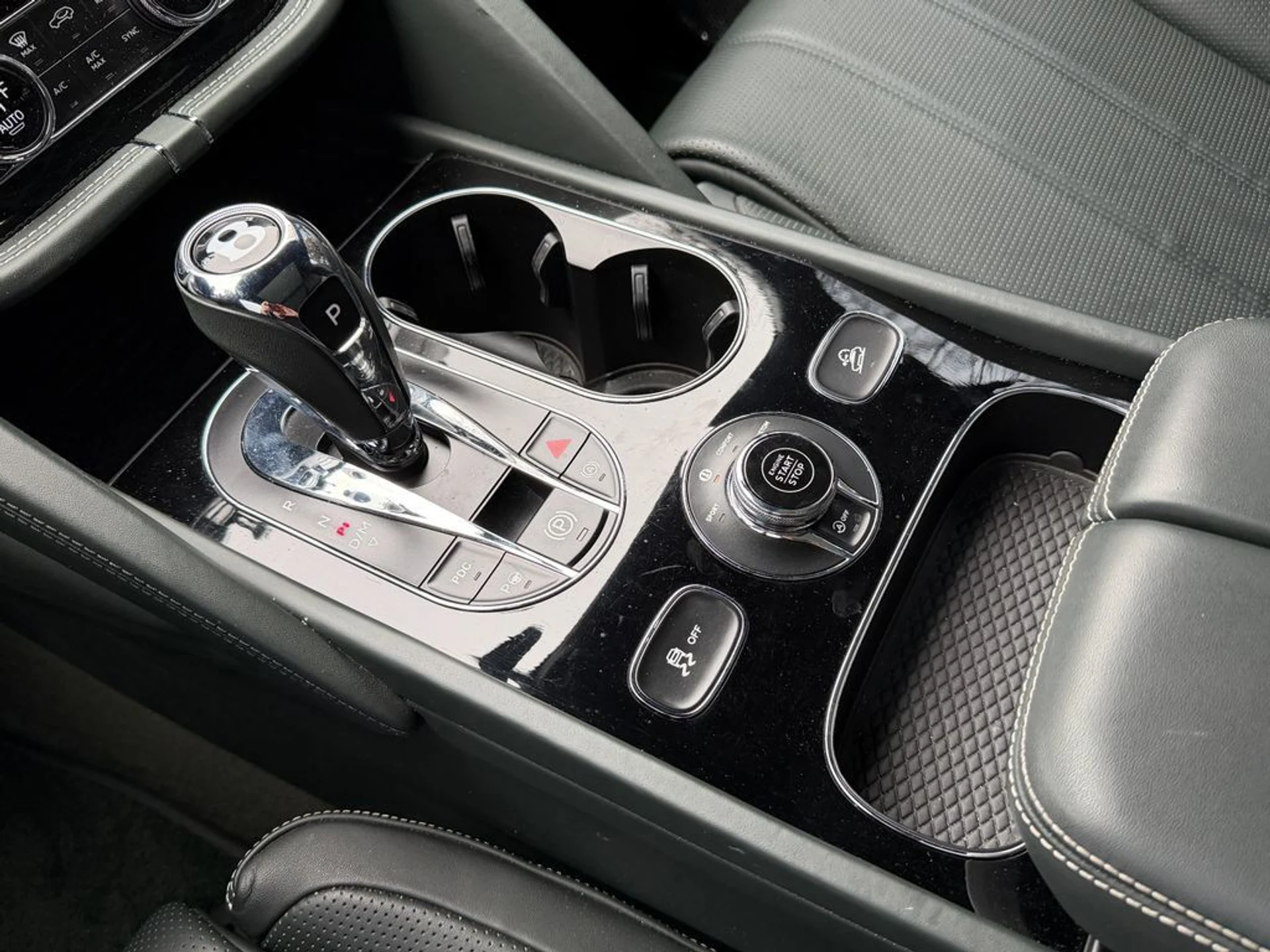 mph027_2455540851_751a086a62c541ed8ab5c6a3577ffb73_4b7c7251f4