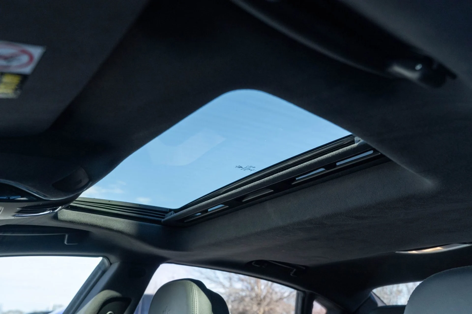 mph027_2457055691_8efc88f519504ee38d0187a6626ec4d8_f4c551f799