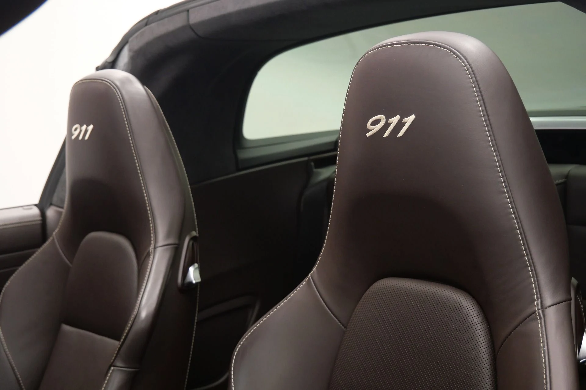 mph027_2458631224_Used_2019_Porsche_911_Targa_4_GTS_Exclusive_Manufaktur_Edition_Sport_Design_Package_1780416584_36ee63e05a