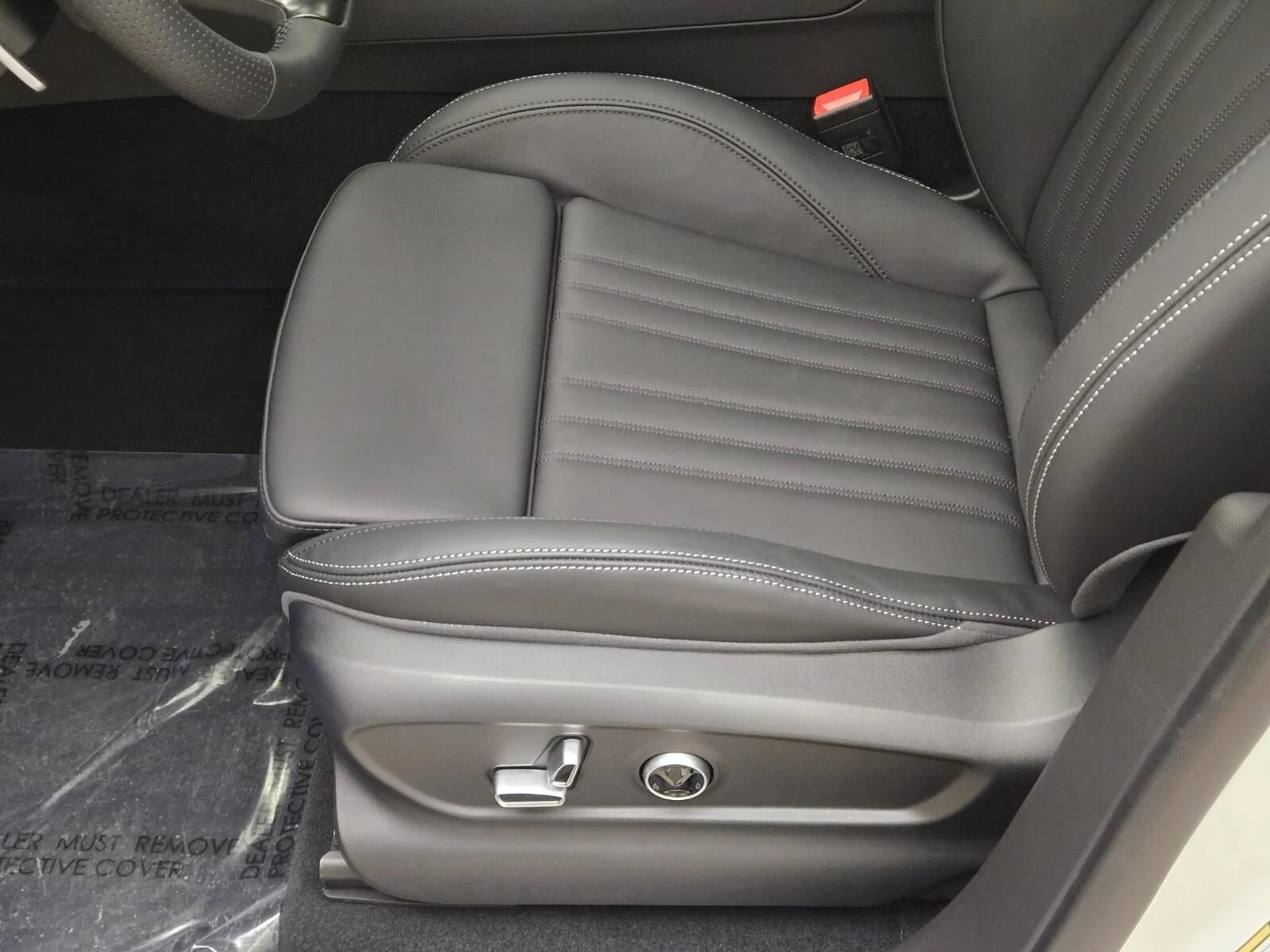 mph027_2461342094_New_2025_Maserati_Grecale_Modena_1767421154_5c44093945