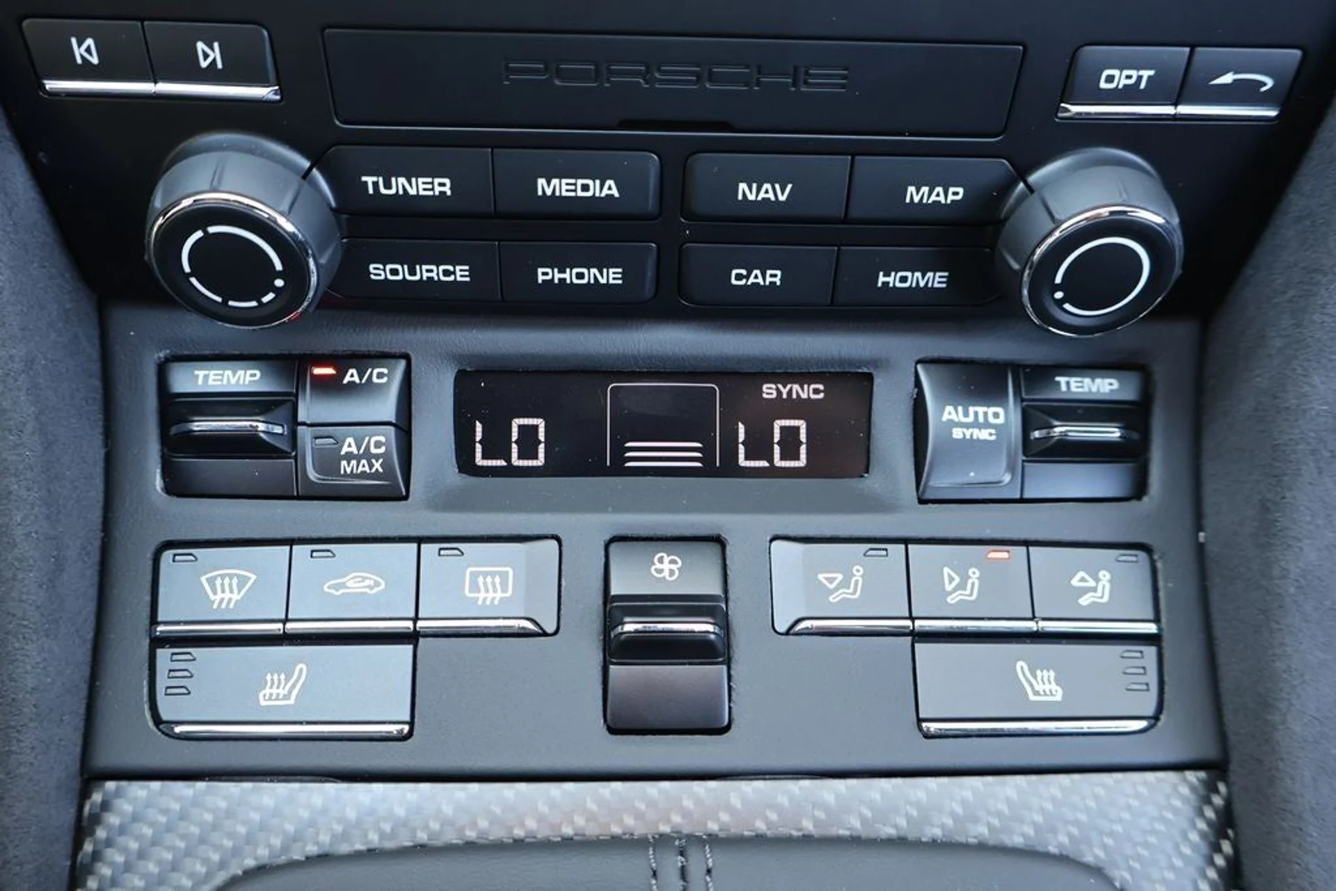 mph027_2478688972_28_e7c7eb1546